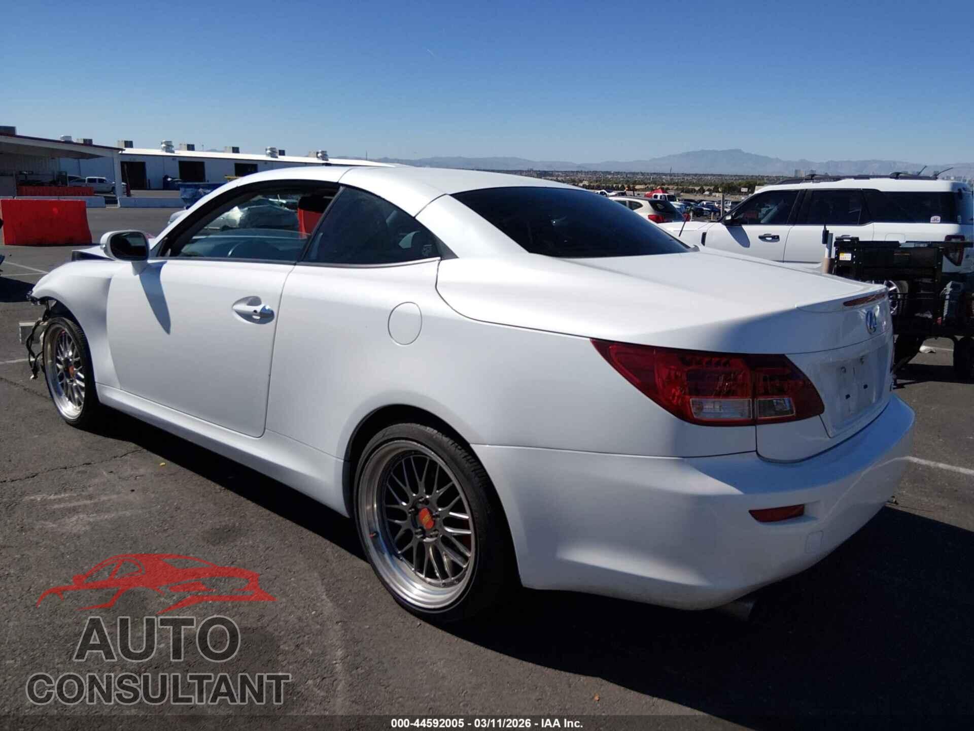 LEXUS IS 250C 2012 - JTHFF2C27C2522665
