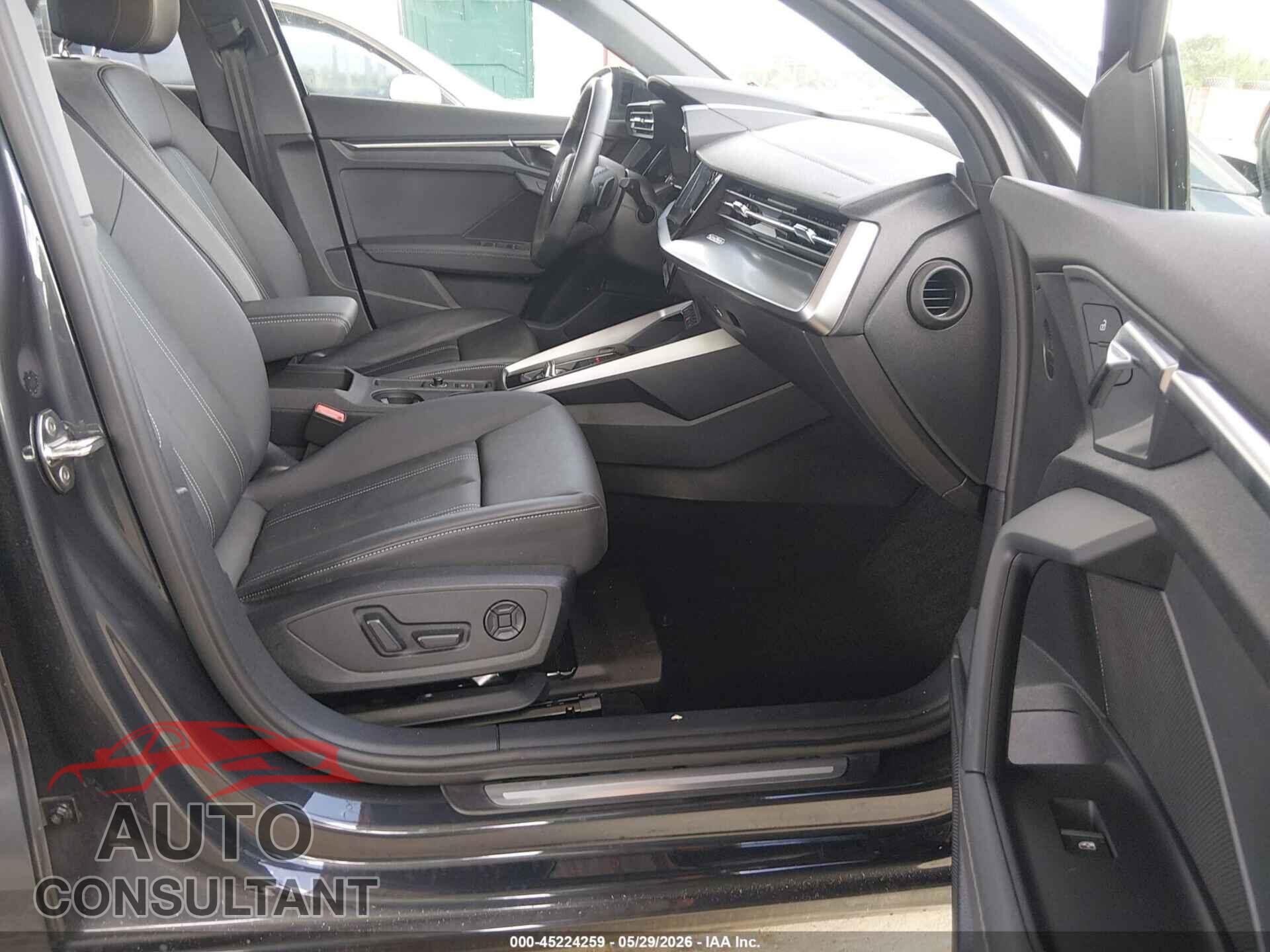 AUDI A3 2023 - WAUGUDGY7PA148699