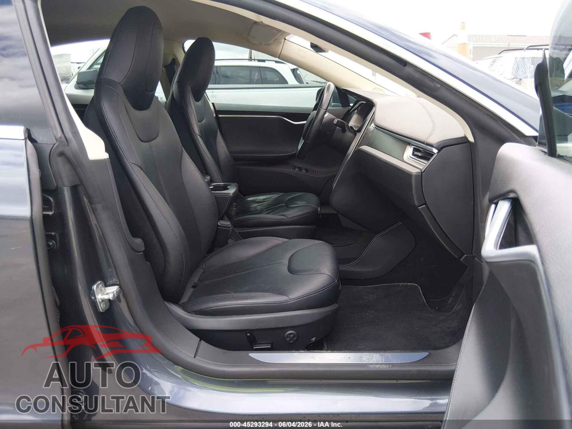 TESLA MODEL S 2014 - 5YJSA1H18EFP61599