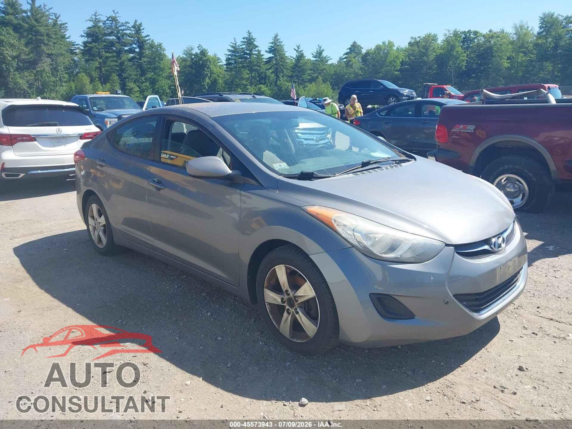 HYUNDAI ELANTRA 2013 - 5NPDH4AE9DH336718