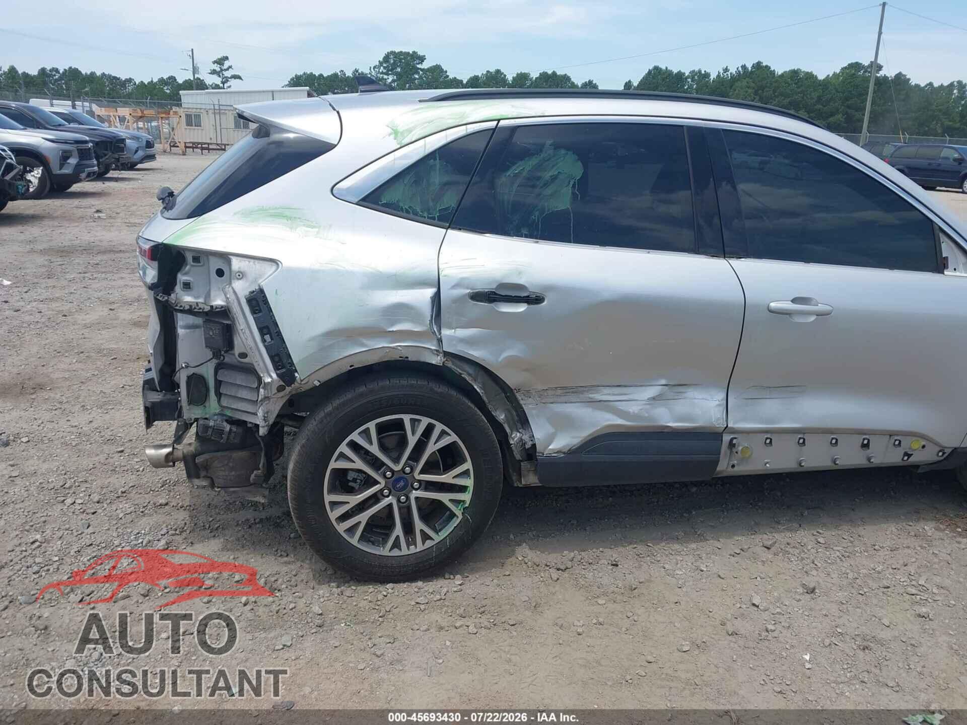 FORD ESCAPE 2020 - 1FMCU0H61LUA66933