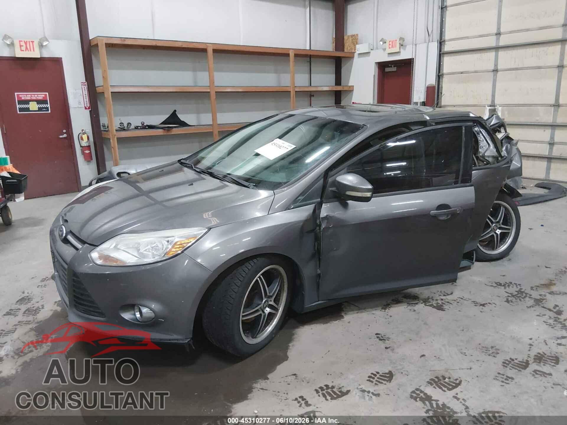 FORD FOCUS 2013 - 1FADP3F27DL266374