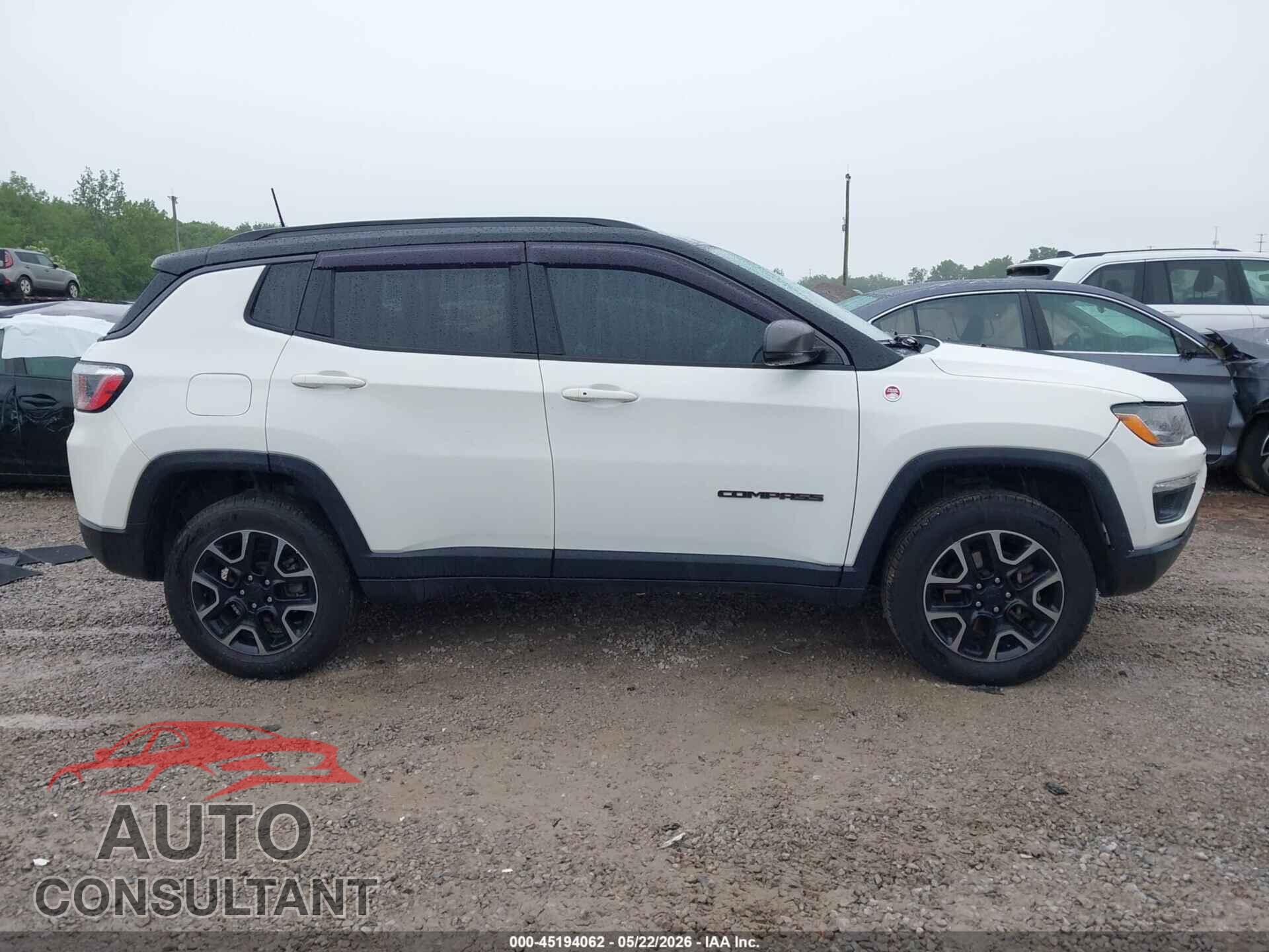 JEEP COMPASS 2019 - 3C4NJDDB7KT759806