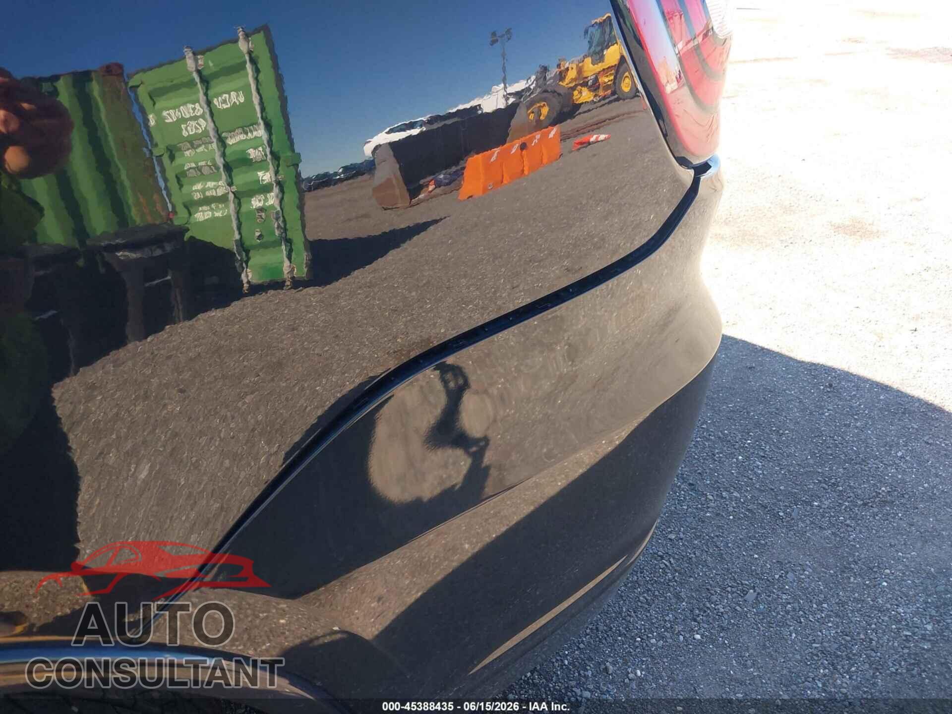 DODGE DURANGO 2018 - 1C4RDJDG4JC474641