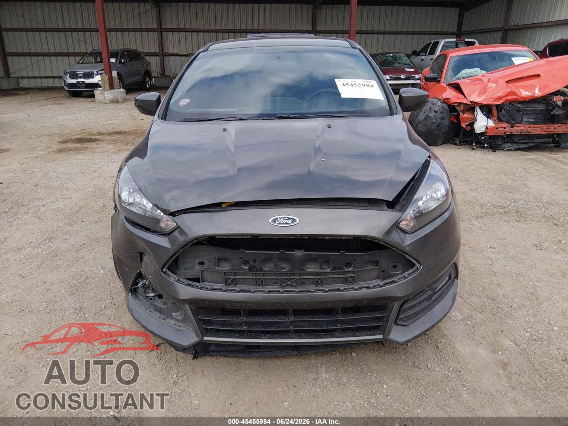 FORD FOCUS ST 2016 - 1FADP3L94GL336533