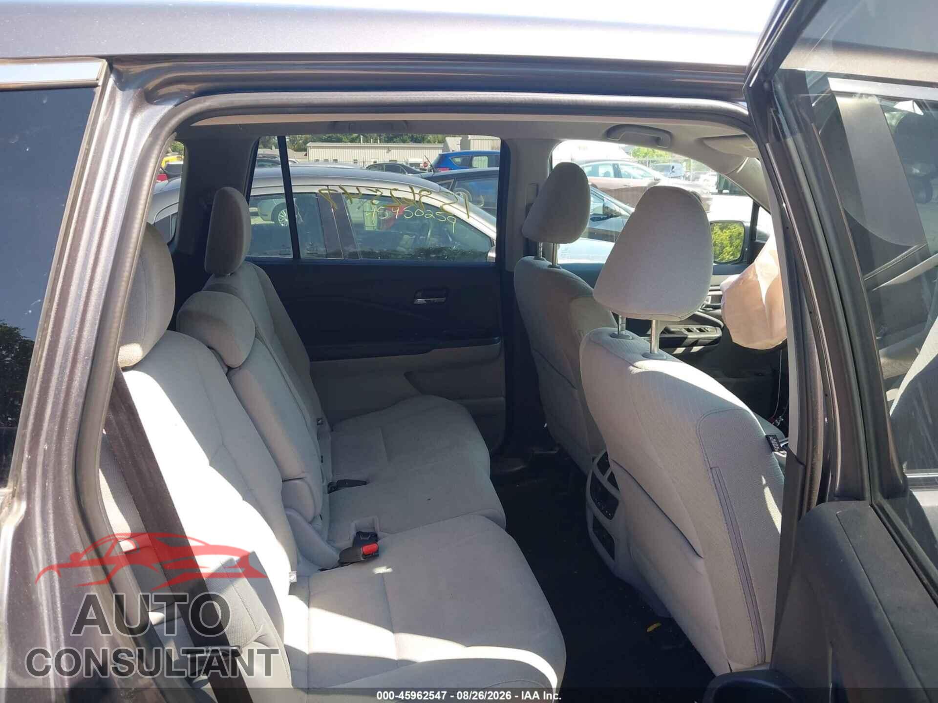 HONDA PILOT 2016 - 5FNYF6H45GB045183