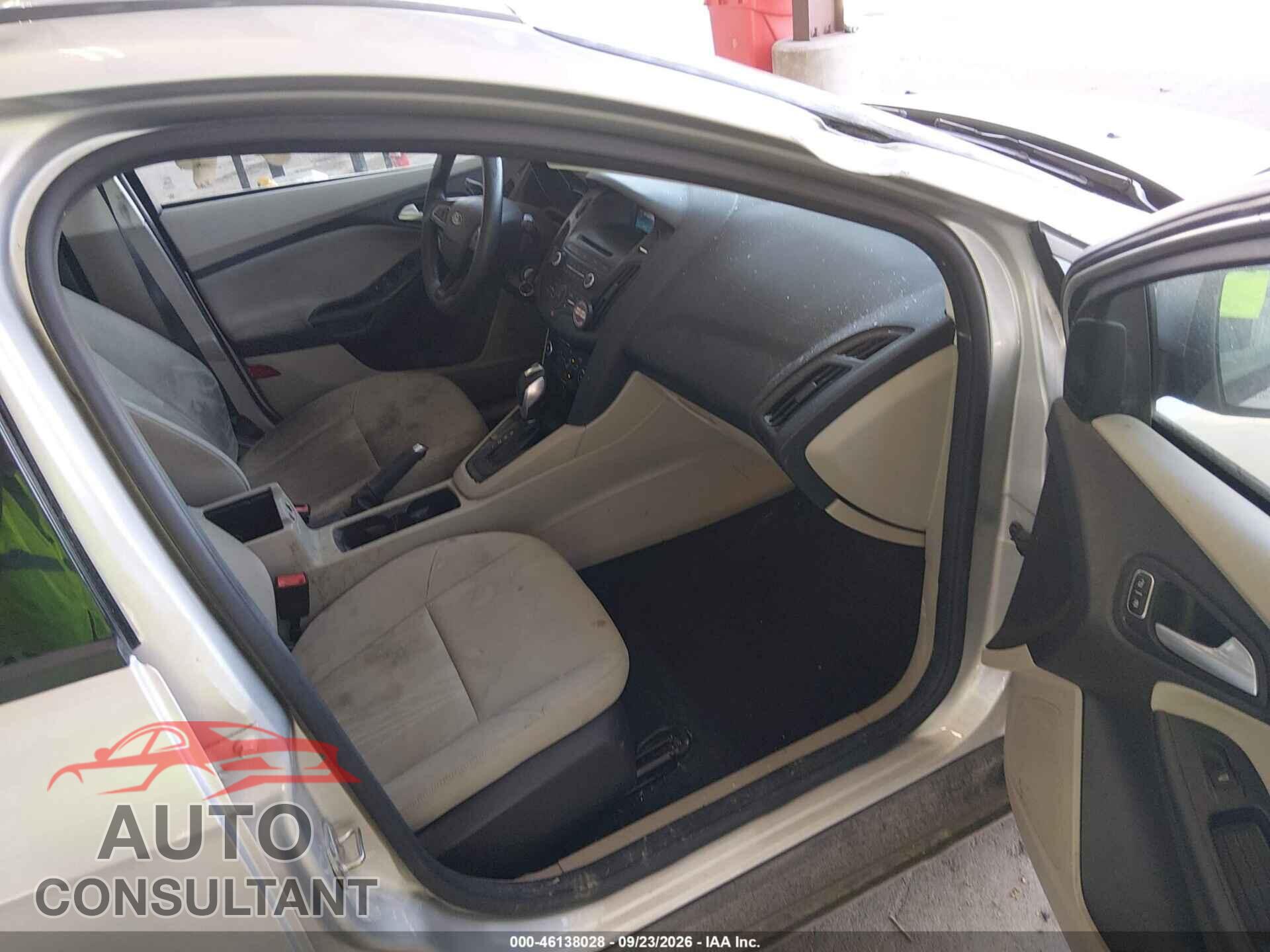 FORD FOCUS 2015 - 1FADP3F28FL336760