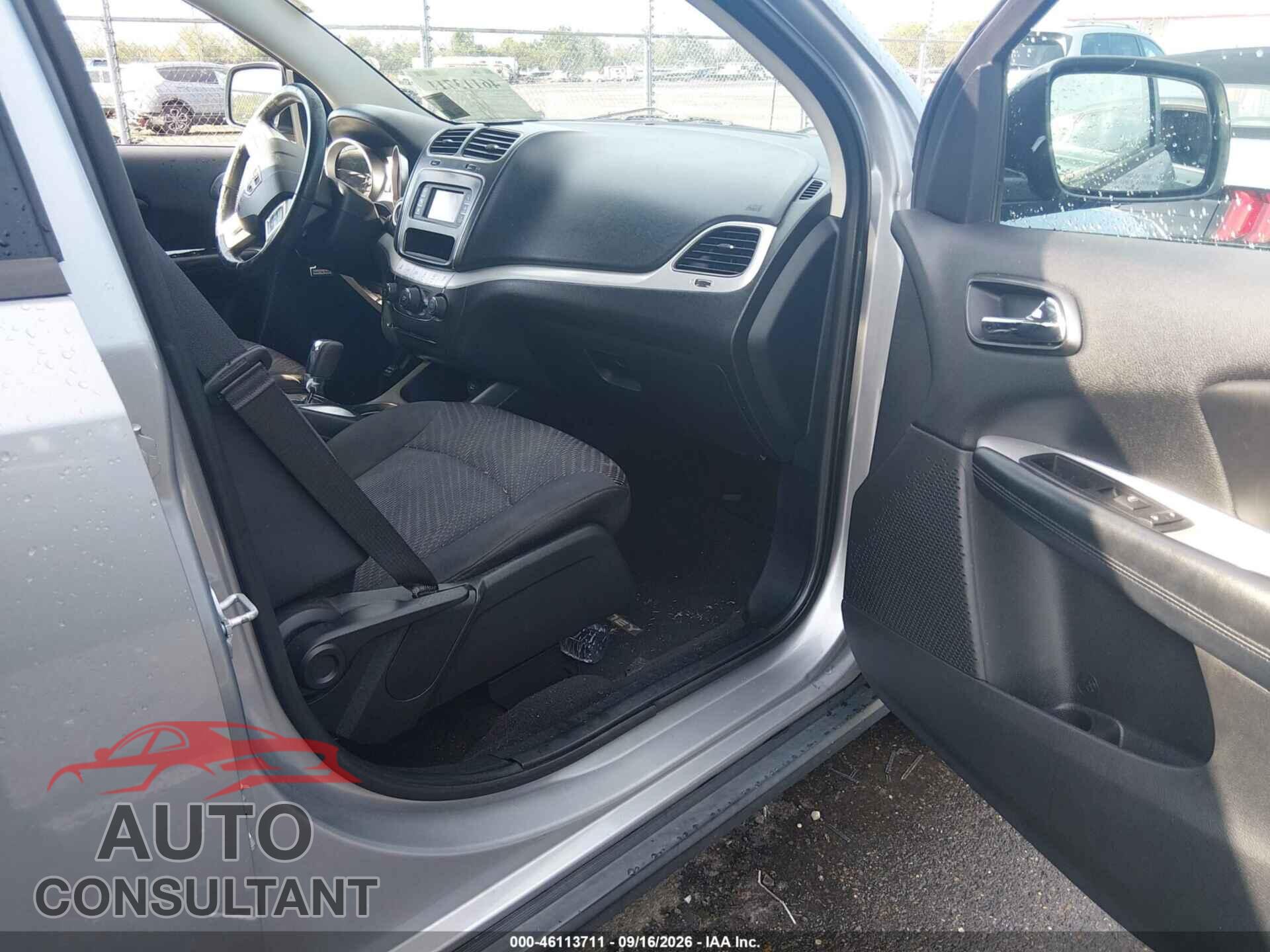 DODGE JOURNEY 2015 - 3C4PDCBB3FT736767