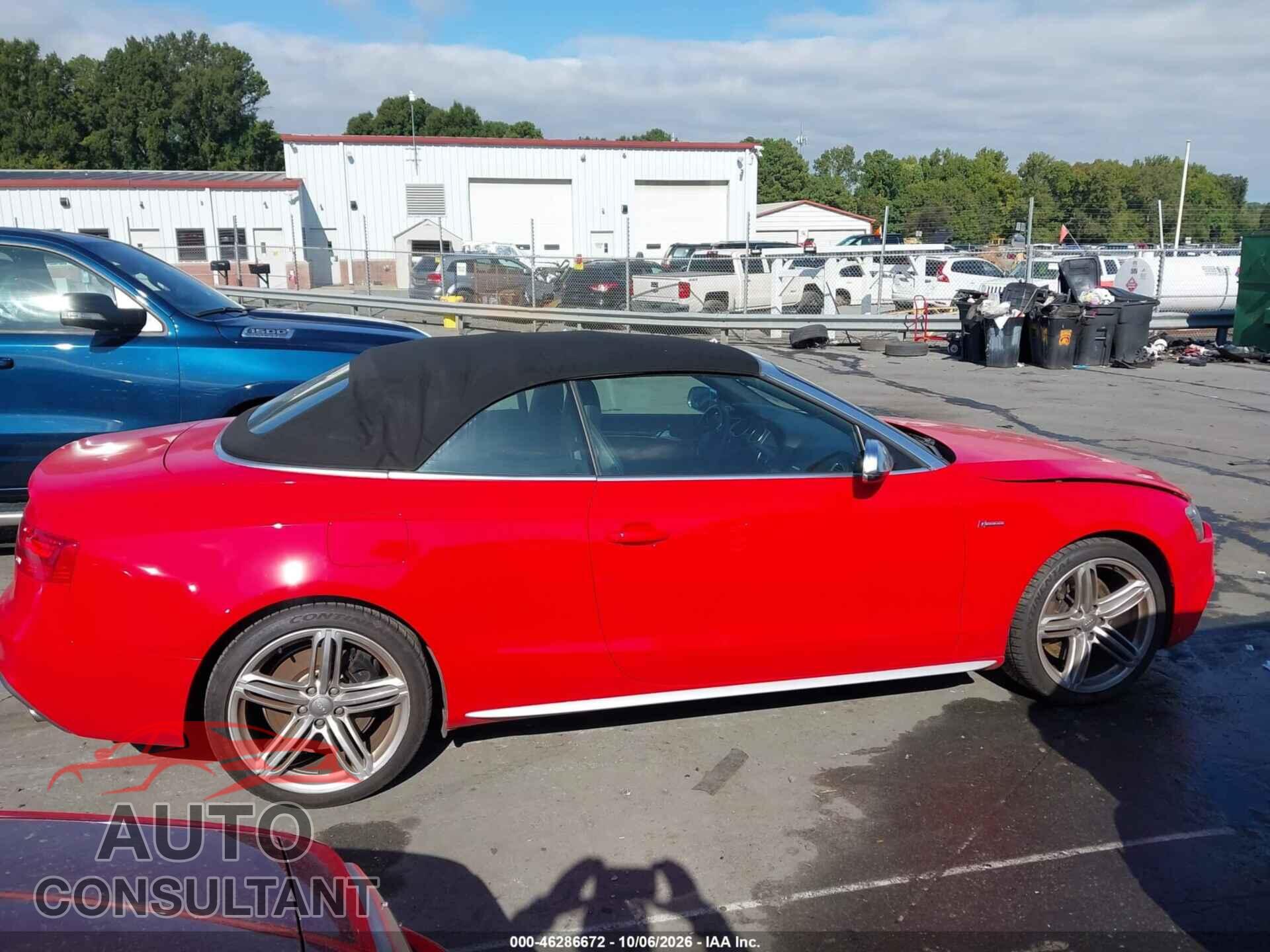 AUDI S5 2014 - WAUCGAFH2EN005641