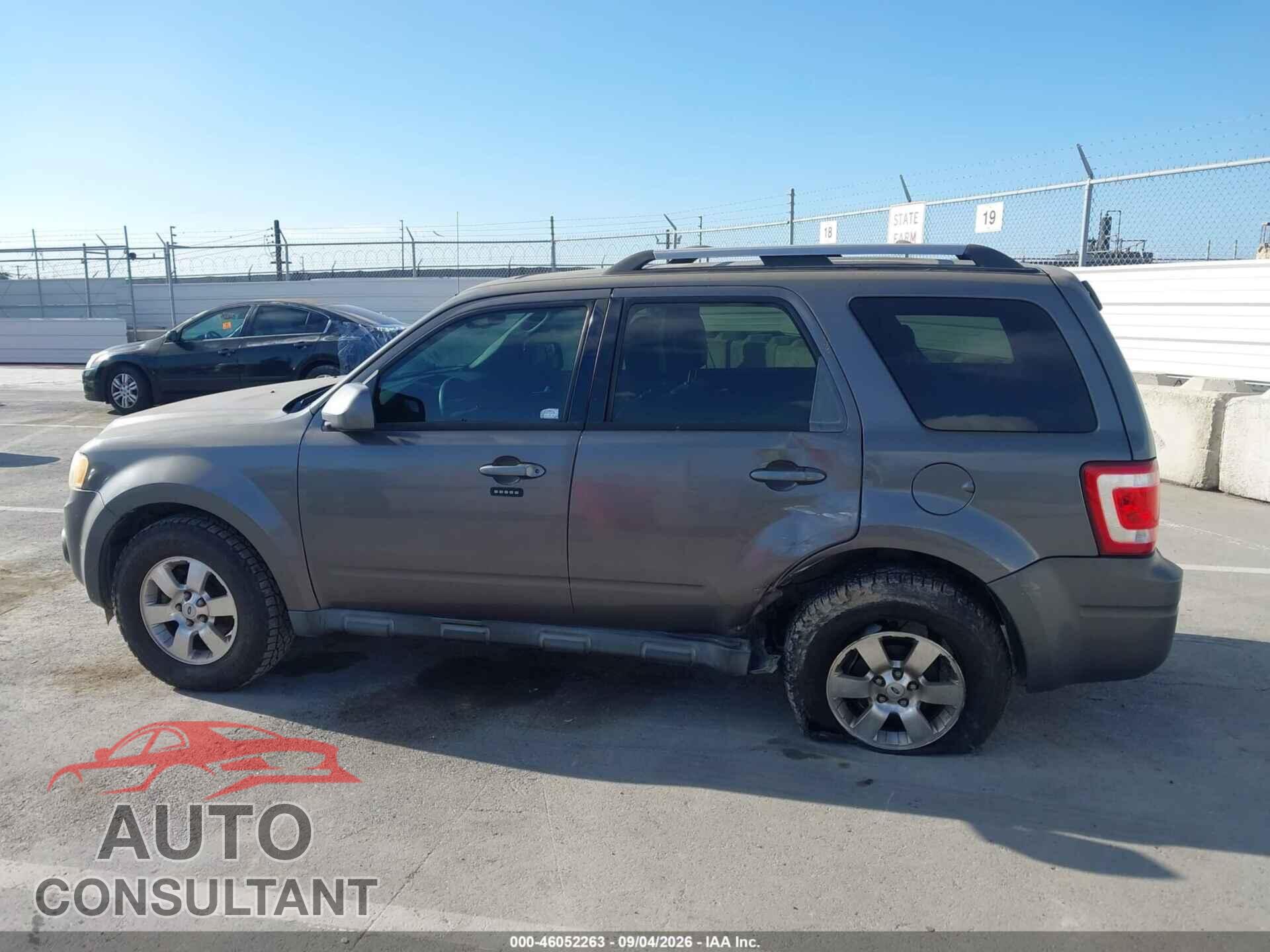 FORD ESCAPE 2011 - 1FMCU0E70BKB00092