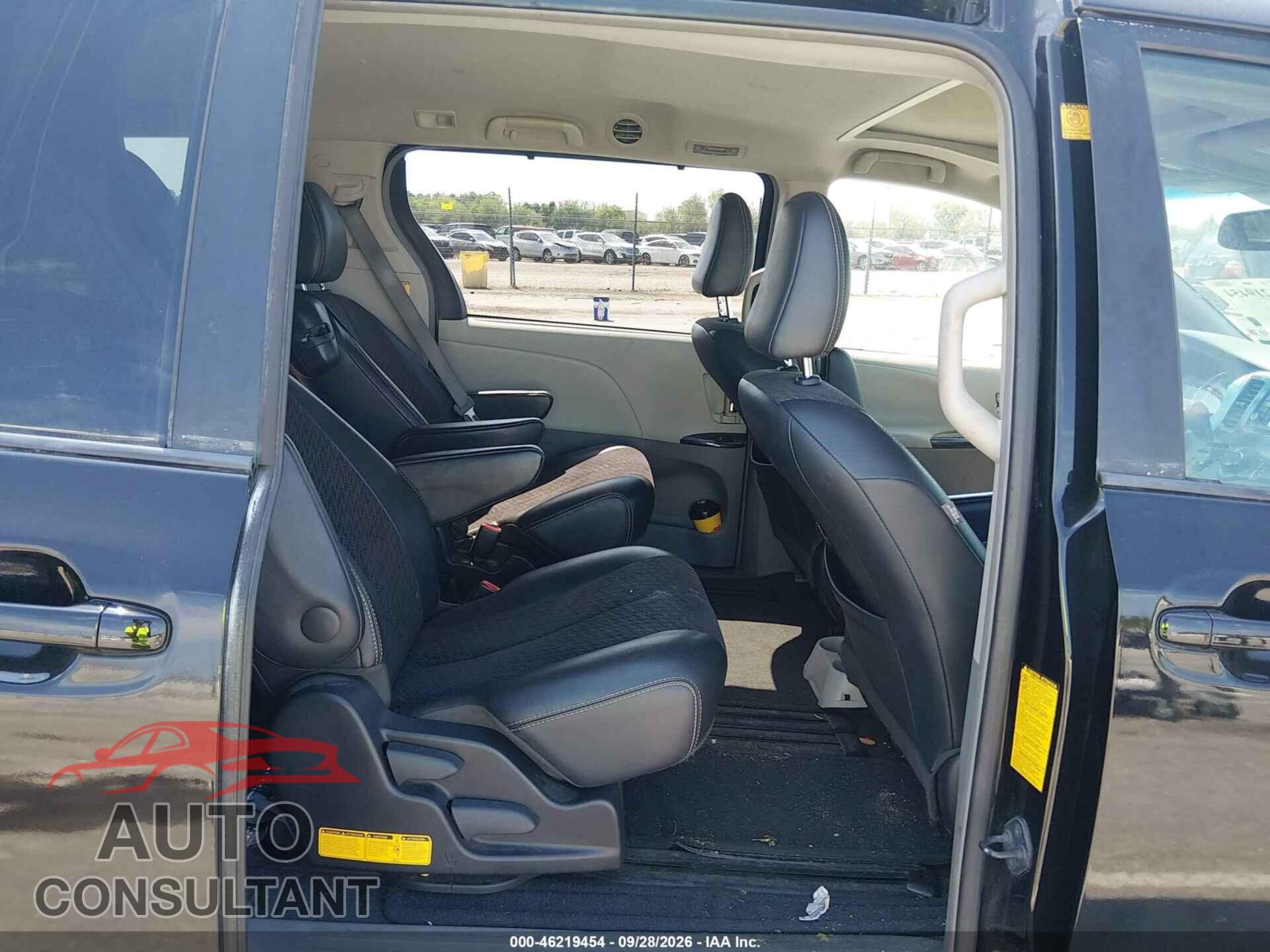 TOYOTA SIENNA 2012 - 5TDXK3DC7CS254756