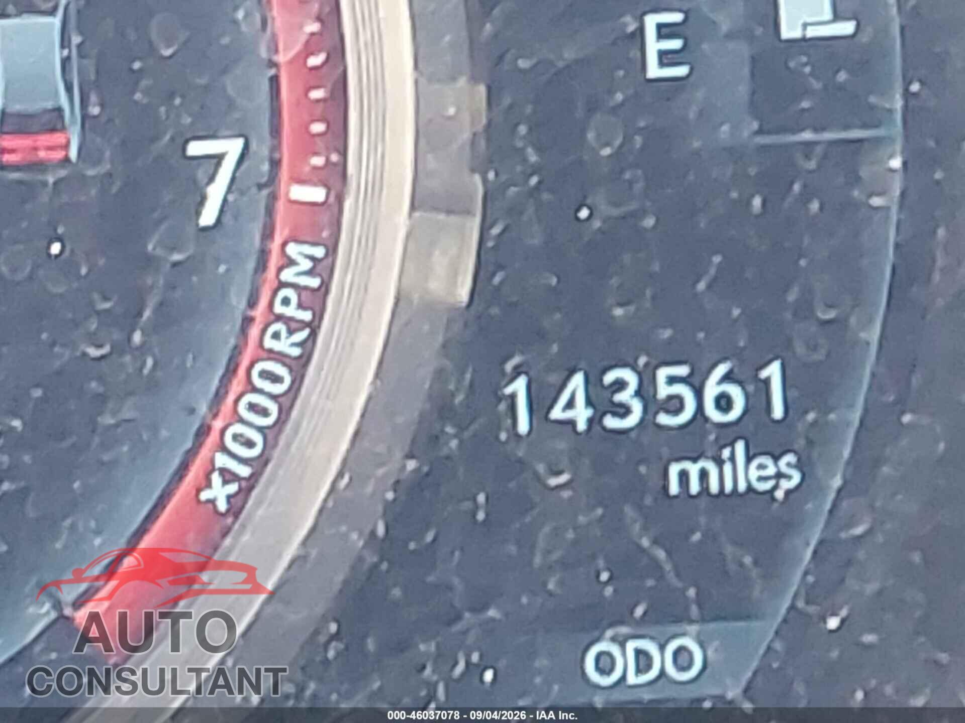 LEXUS IS 350 2014 - JTHBE1D28E5014457