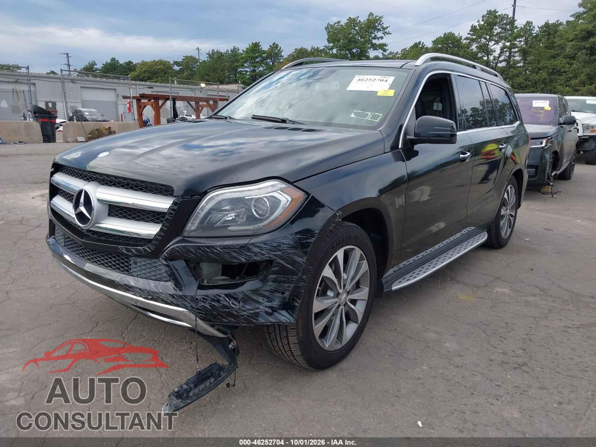 MERCEDES-BENZ GL-CLASS 2015 - 4JGDF6EE4FA542109