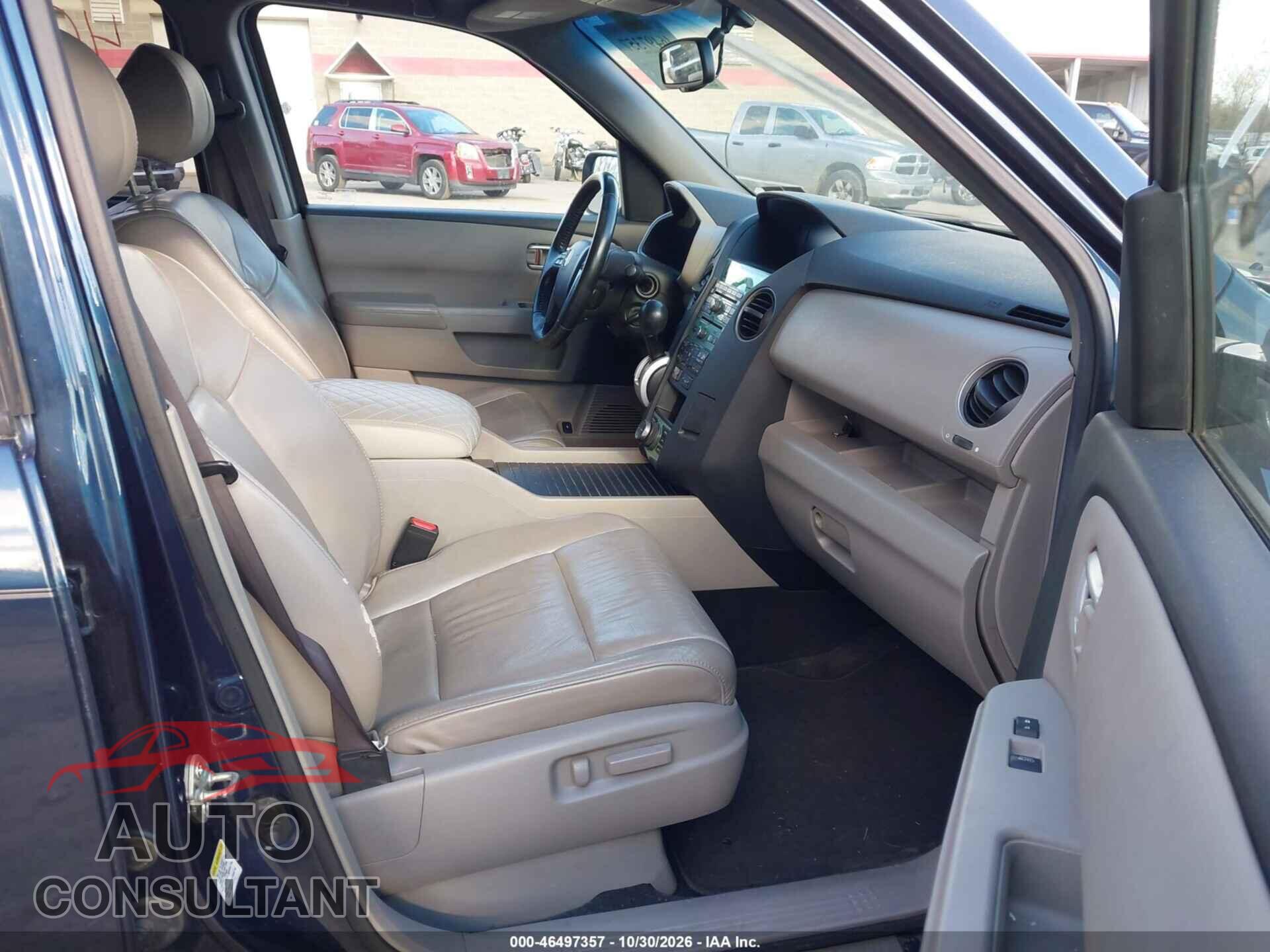HONDA PILOT 2011 - 5FNYF4H97BB090103