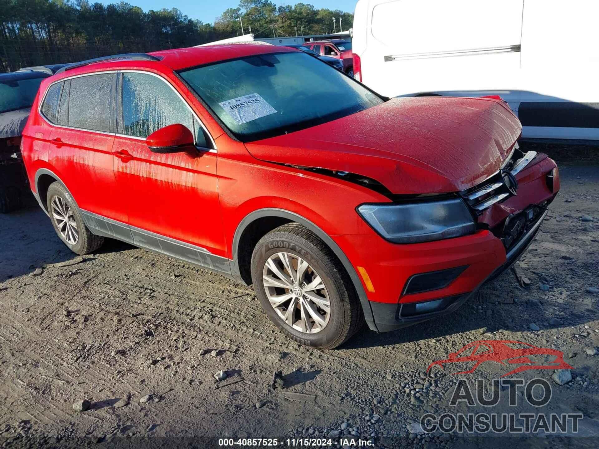 VOLKSWAGEN TIGUAN 2018 - 3VV3B7AX6JM021172