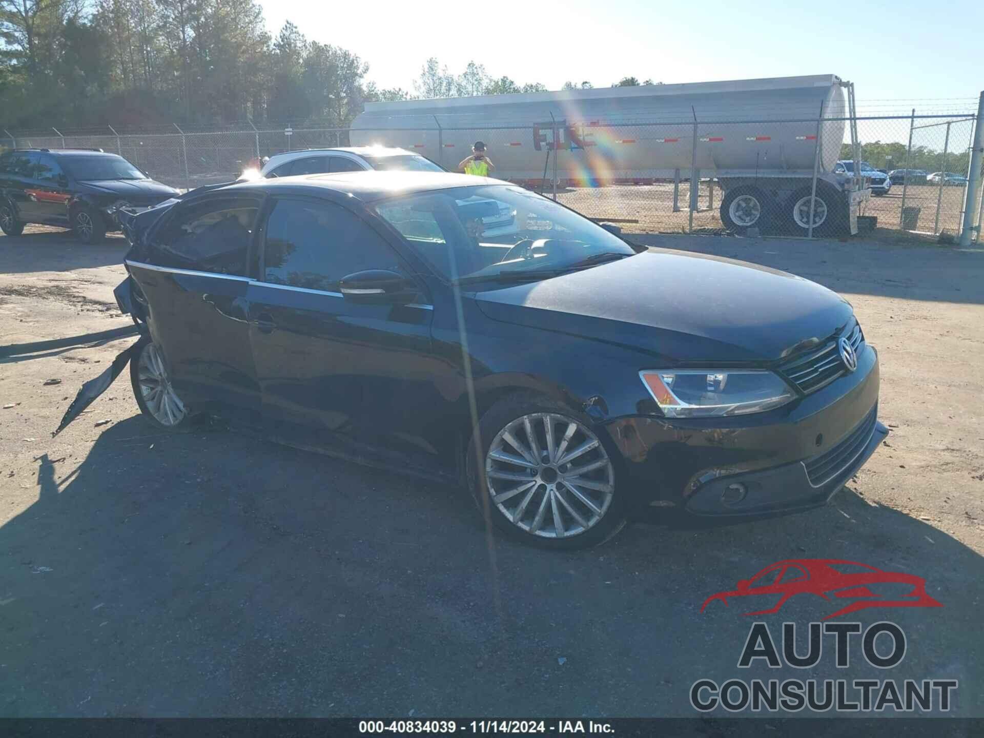 VOLKSWAGEN JETTA 2011 - 3VWLX7AJ0BM367146