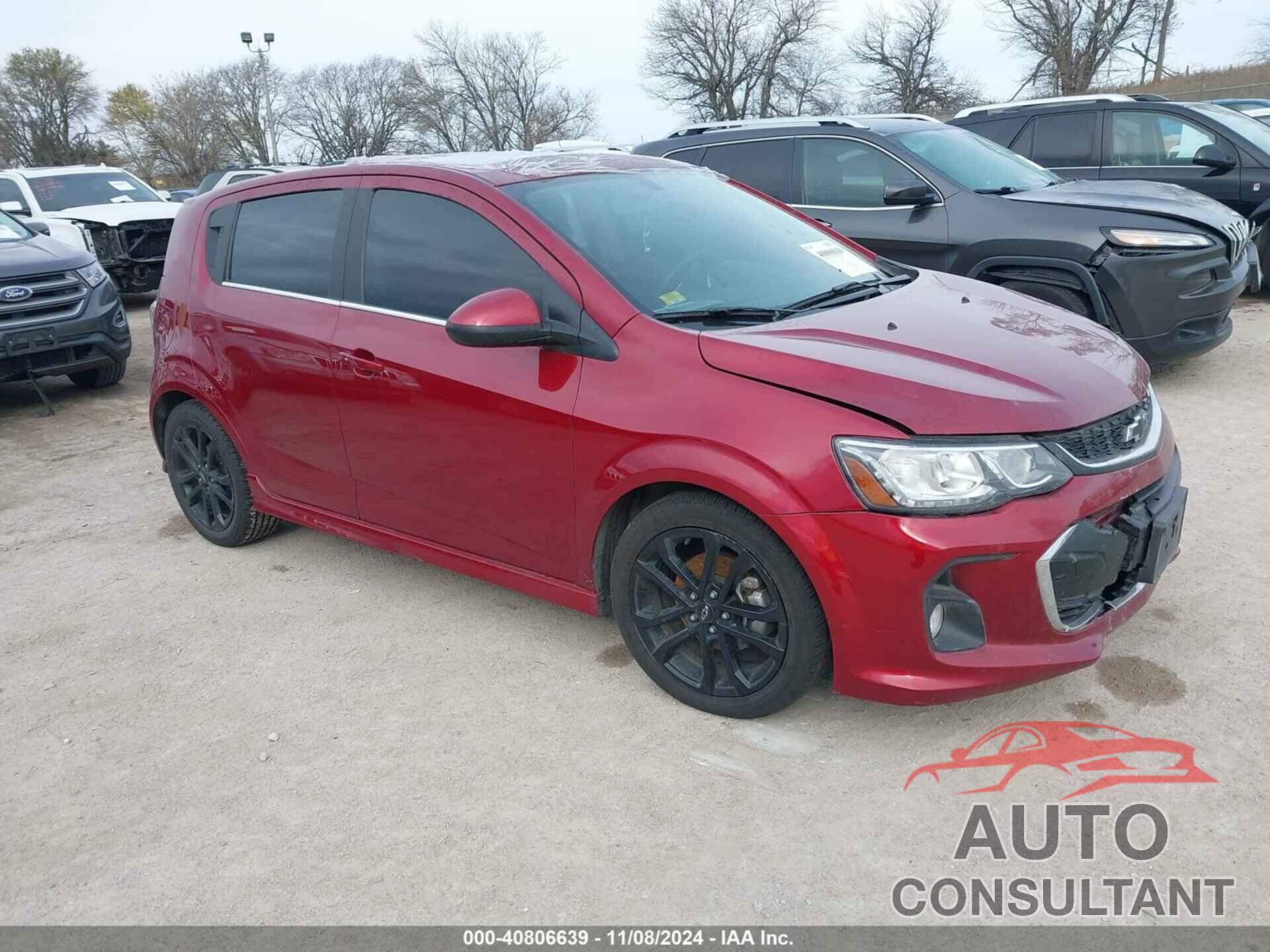 CHEVROLET SONIC 2018 - 1G1JD6SB8J4131030