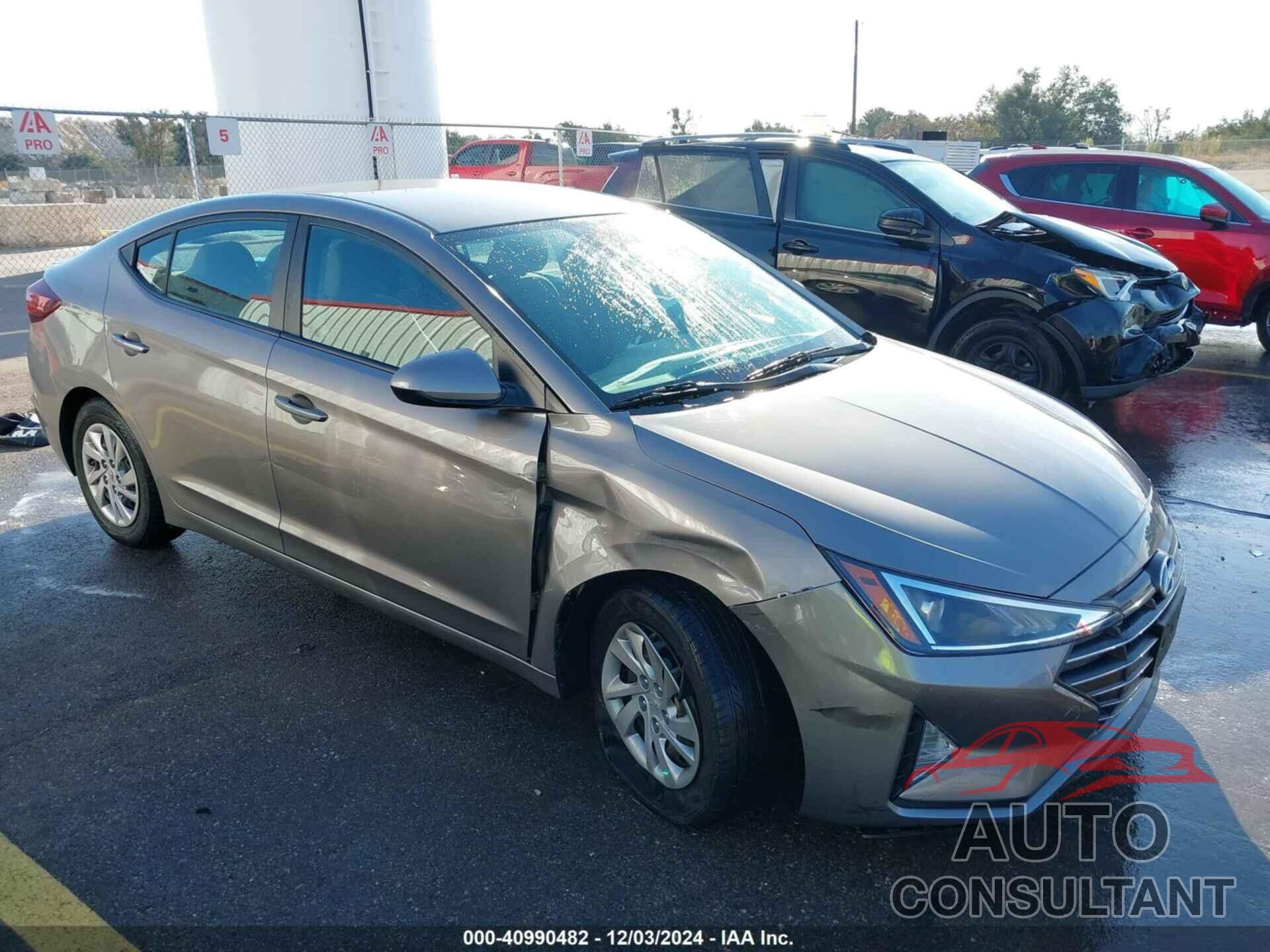 HYUNDAI ELANTRA 2020 - KMHD74LF6LU107504