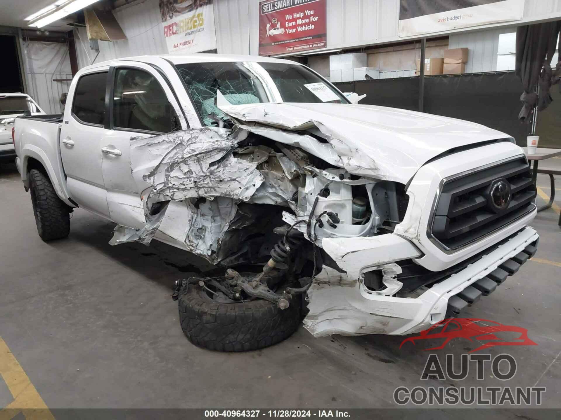 TOYOTA TACOMA 2022 - 3TMAZ5CN9NM180274