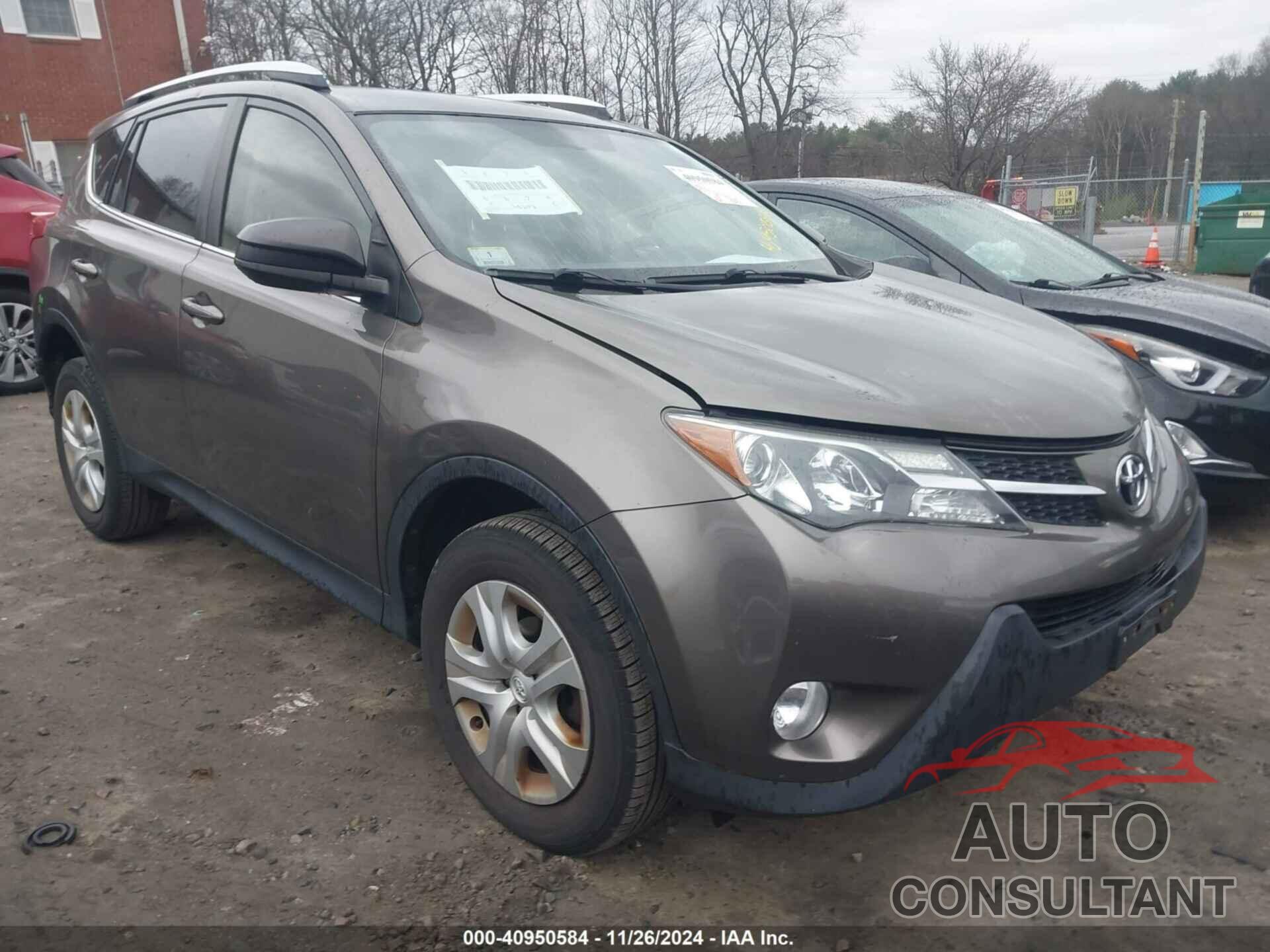 TOYOTA RAV4 2015 - JTMBFREV8FD161536