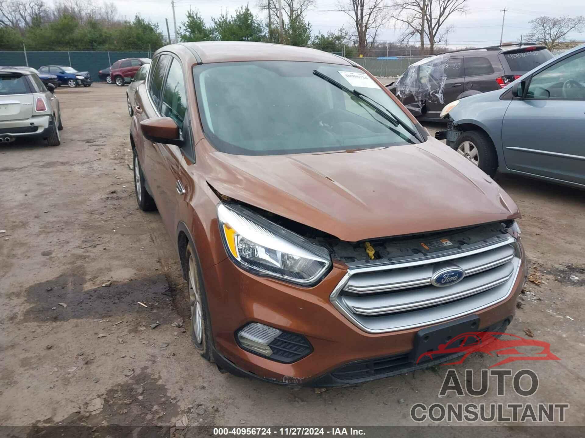 FORD ESCAPE 2017 - 1FMCU0GD1HUE66661