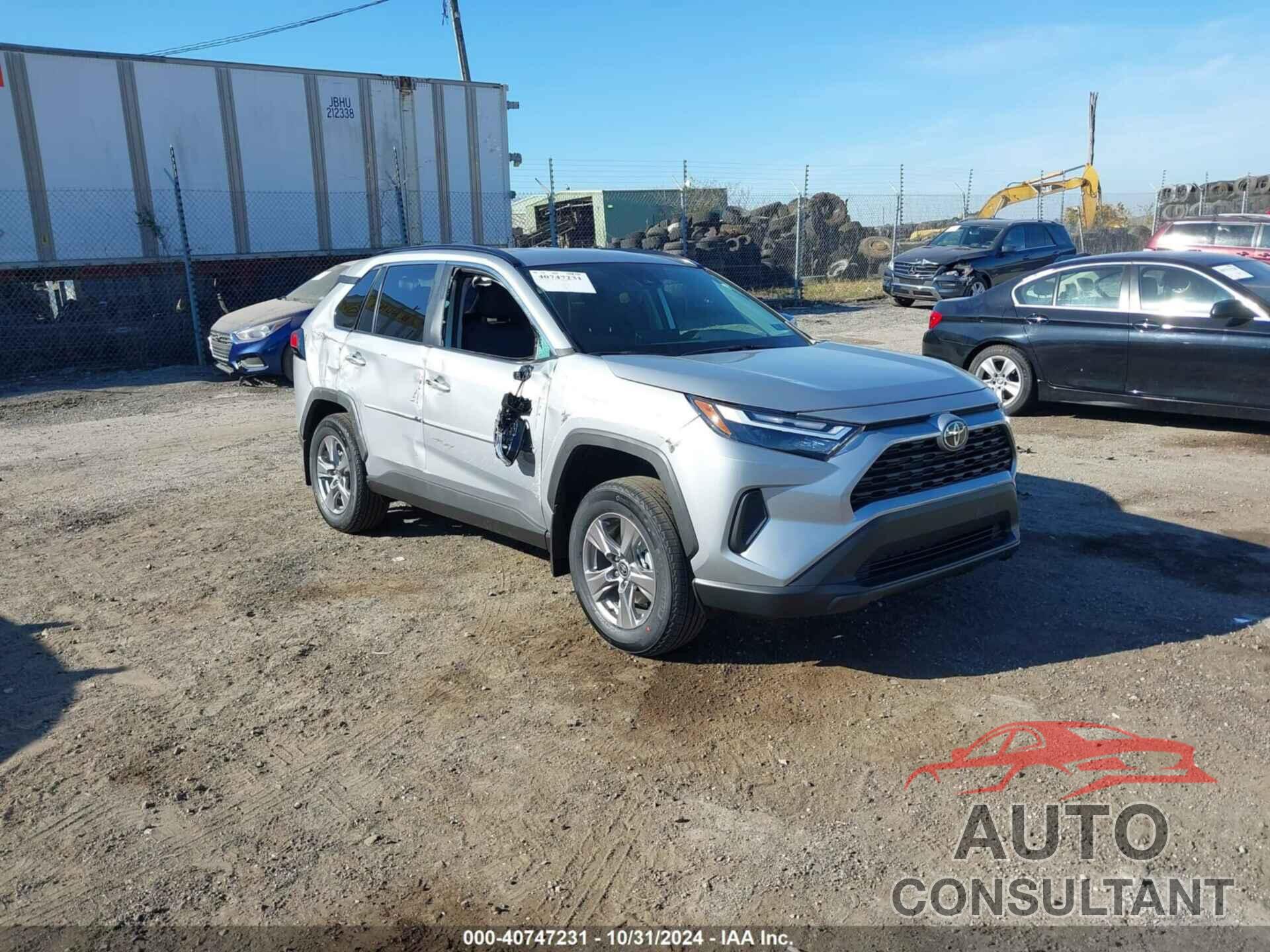 TOYOTA RAV4 2024 - 2T3P1RFV4RW491376