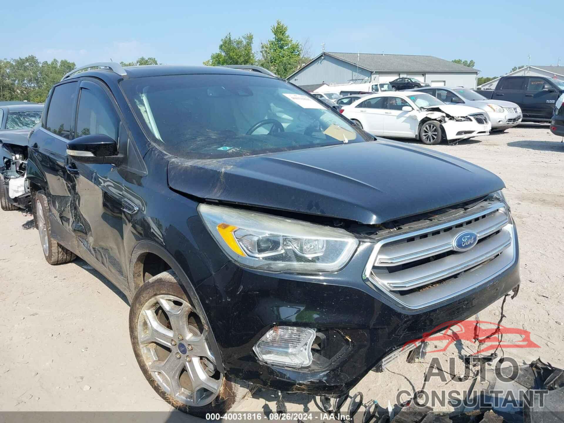 FORD ESCAPE 2017 - 1FMCU0J97HUB96632