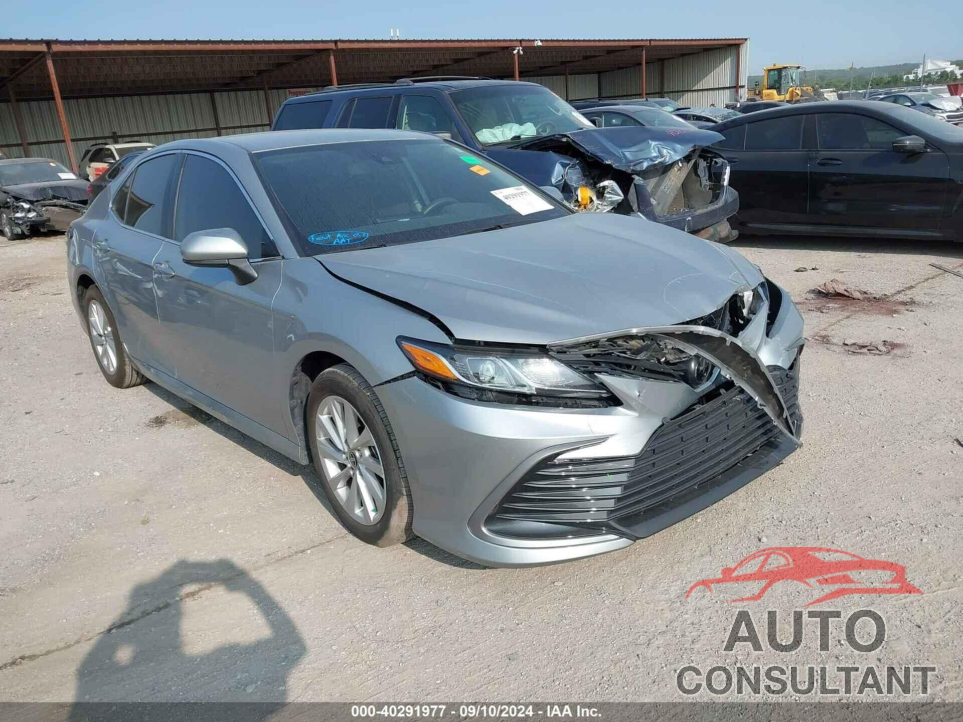 TOYOTA CAMRY 2023 - 4T1C11AK5PU110217