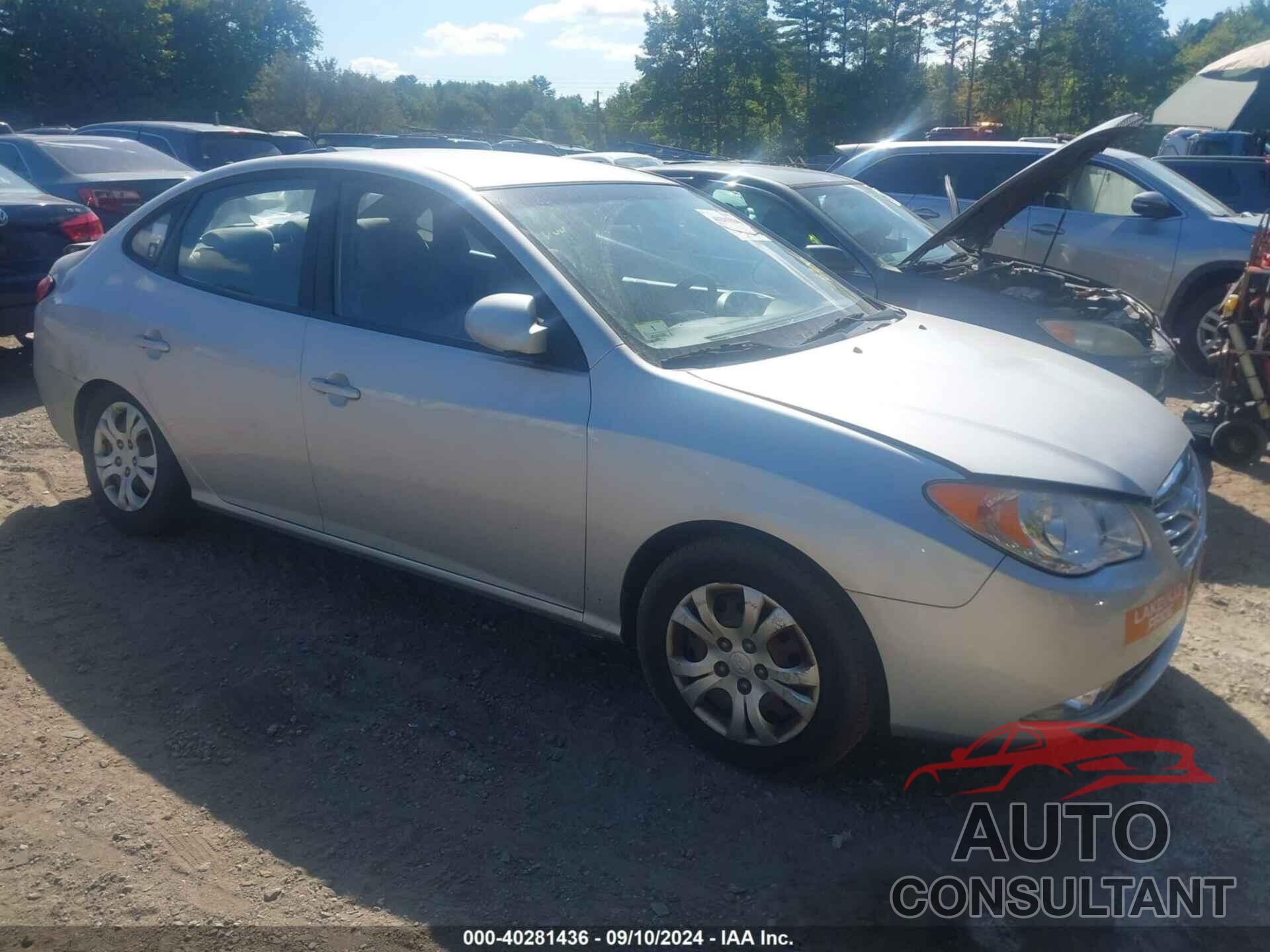 HYUNDAI ELANTRA 2010 - KMHDU4AD8AU210088