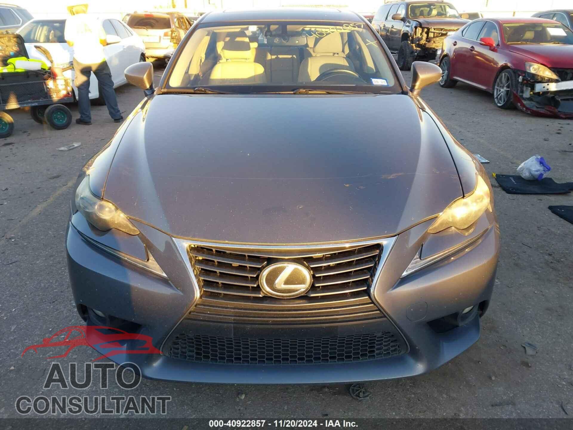 LEXUS IS 350 2014 - JTHBE1D29E5004357