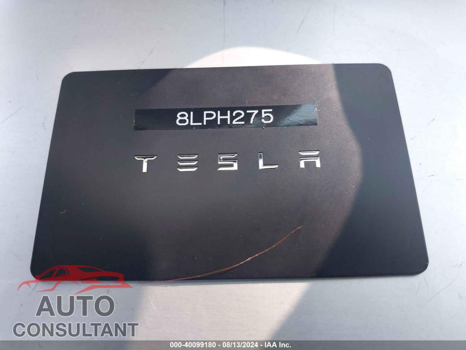 TESLA MODEL 3 2019 - 5YJ3E1EA1KF444823