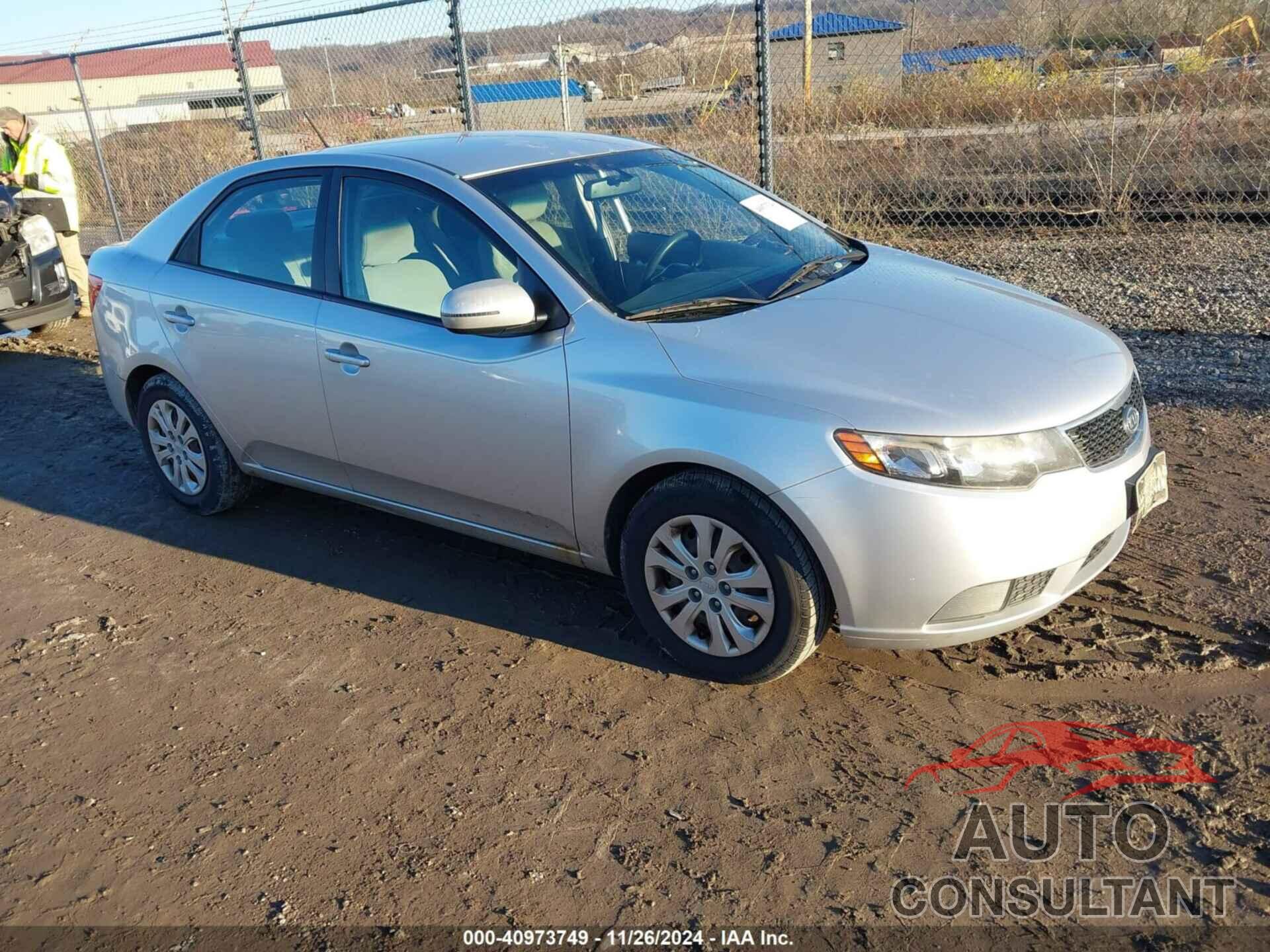 KIA FORTE 2012 - KNAFU4A25C5588469