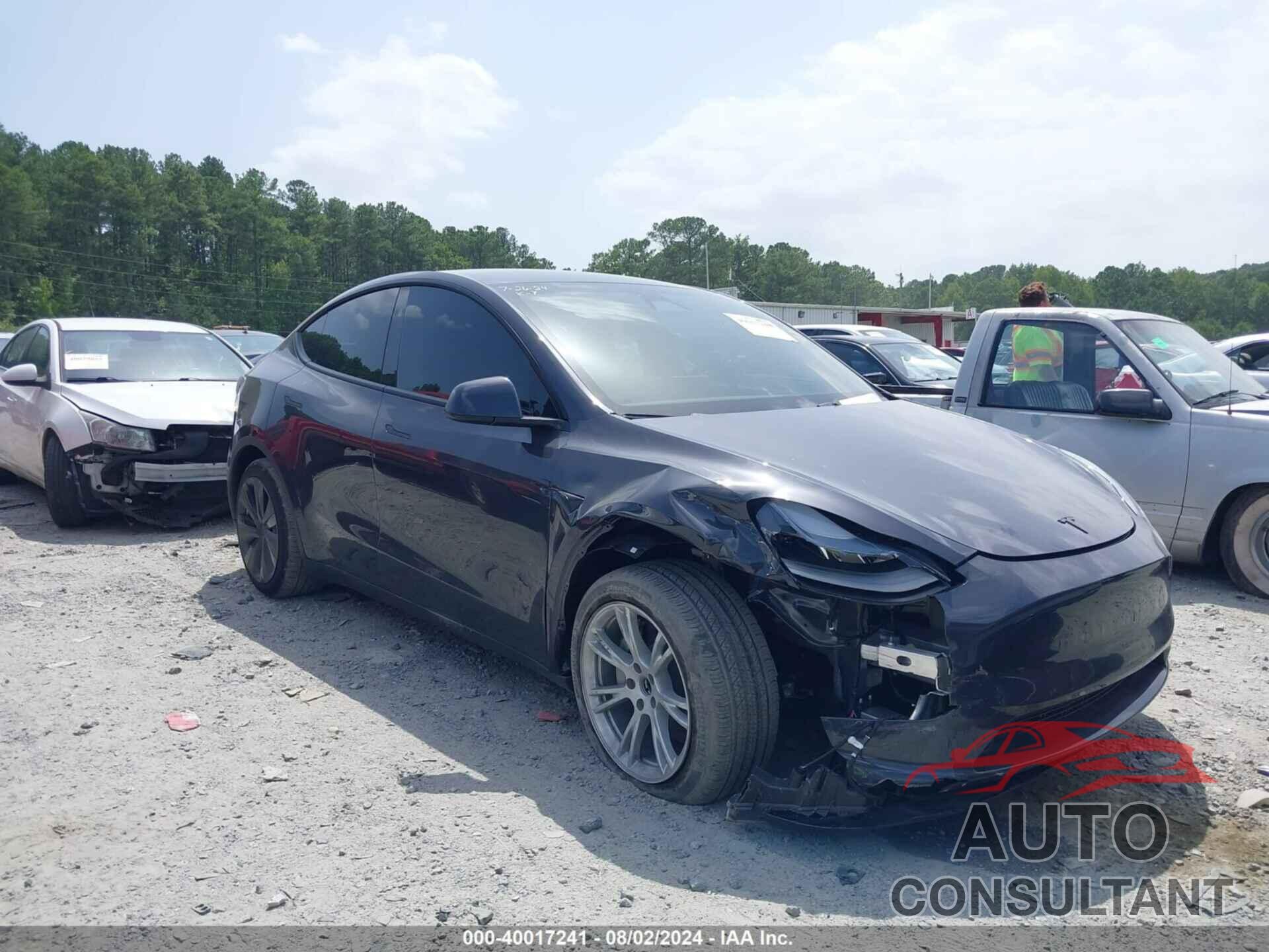 TESLA MODEL Y 2024 - 7SAYGDED3RF093258