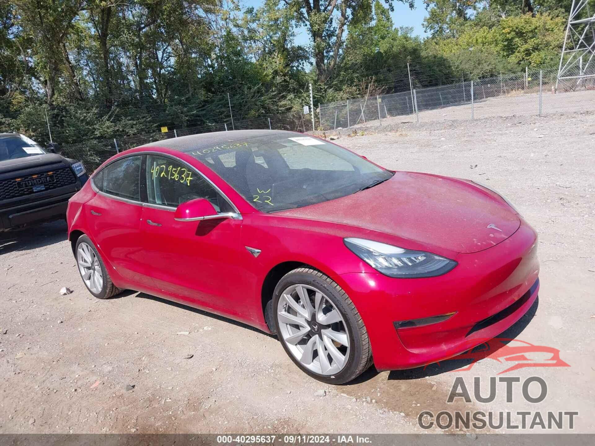 TESLA MODEL 3 2018 - 5YJ3E1EB7JF065641