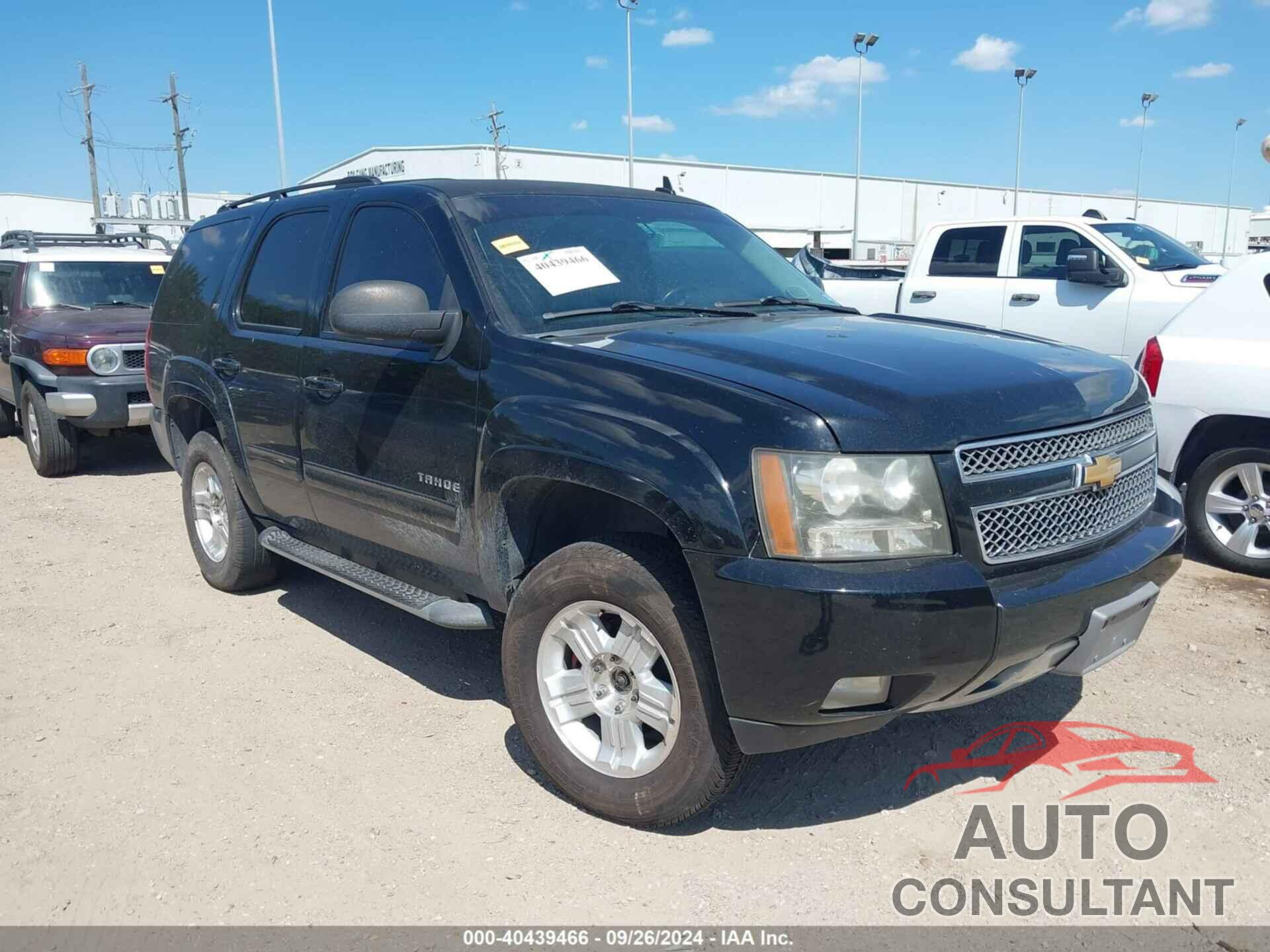 CHEVROLET TAHOE 2013 - 1GNSKBE07DR358390