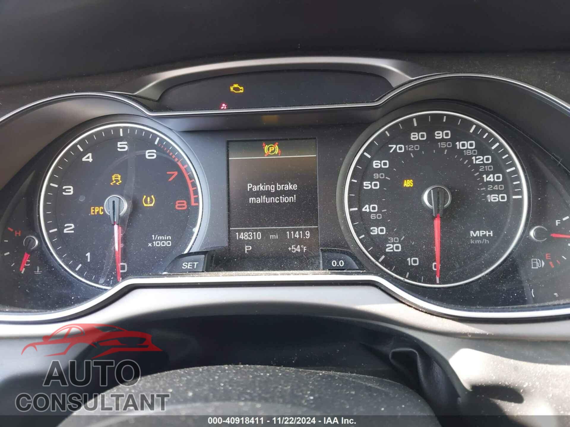 AUDI A4 2013 - WAUFFAFL8DN035827