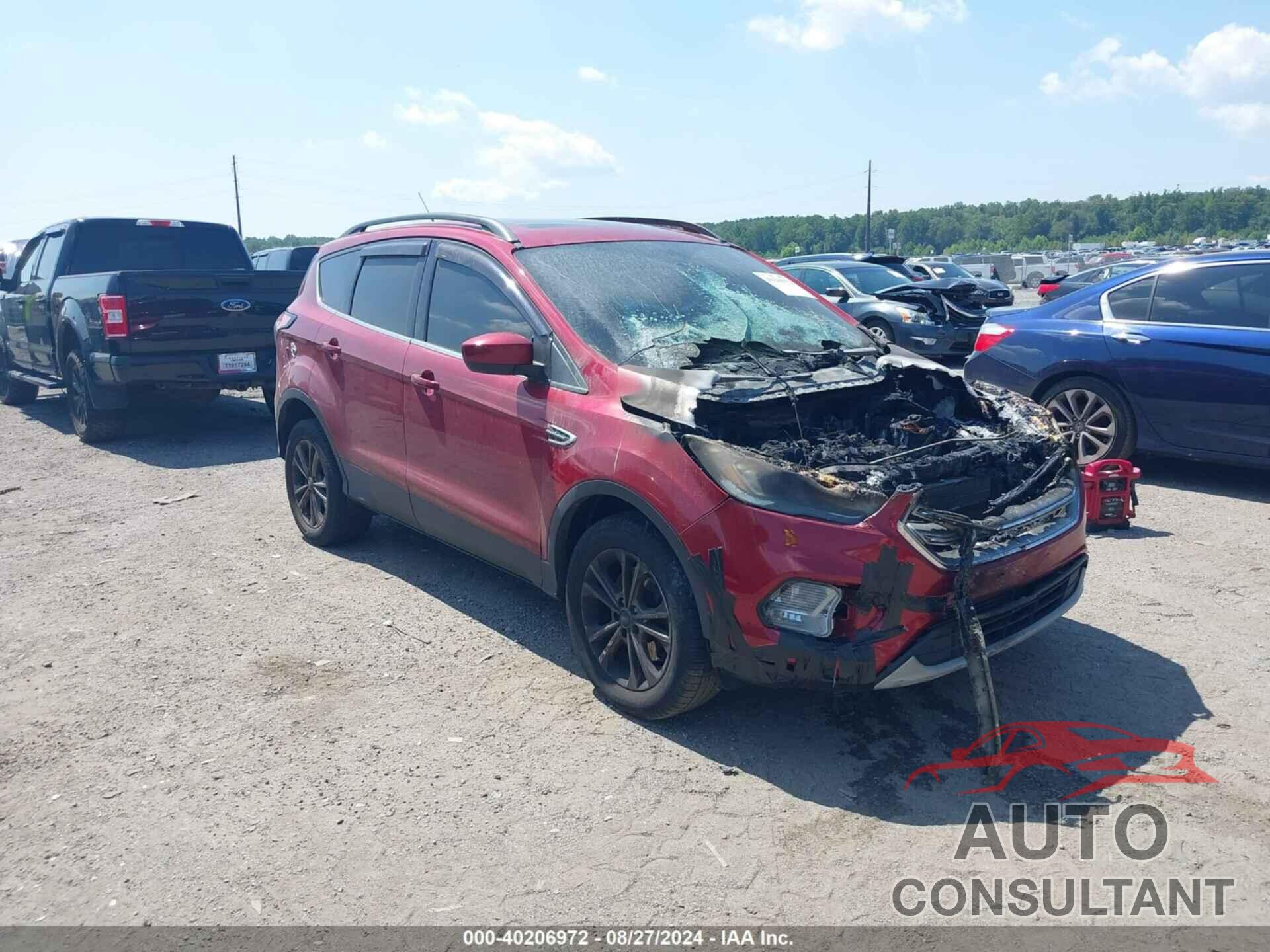 FORD ESCAPE 2017 - 1FMCU9G96HUE86887