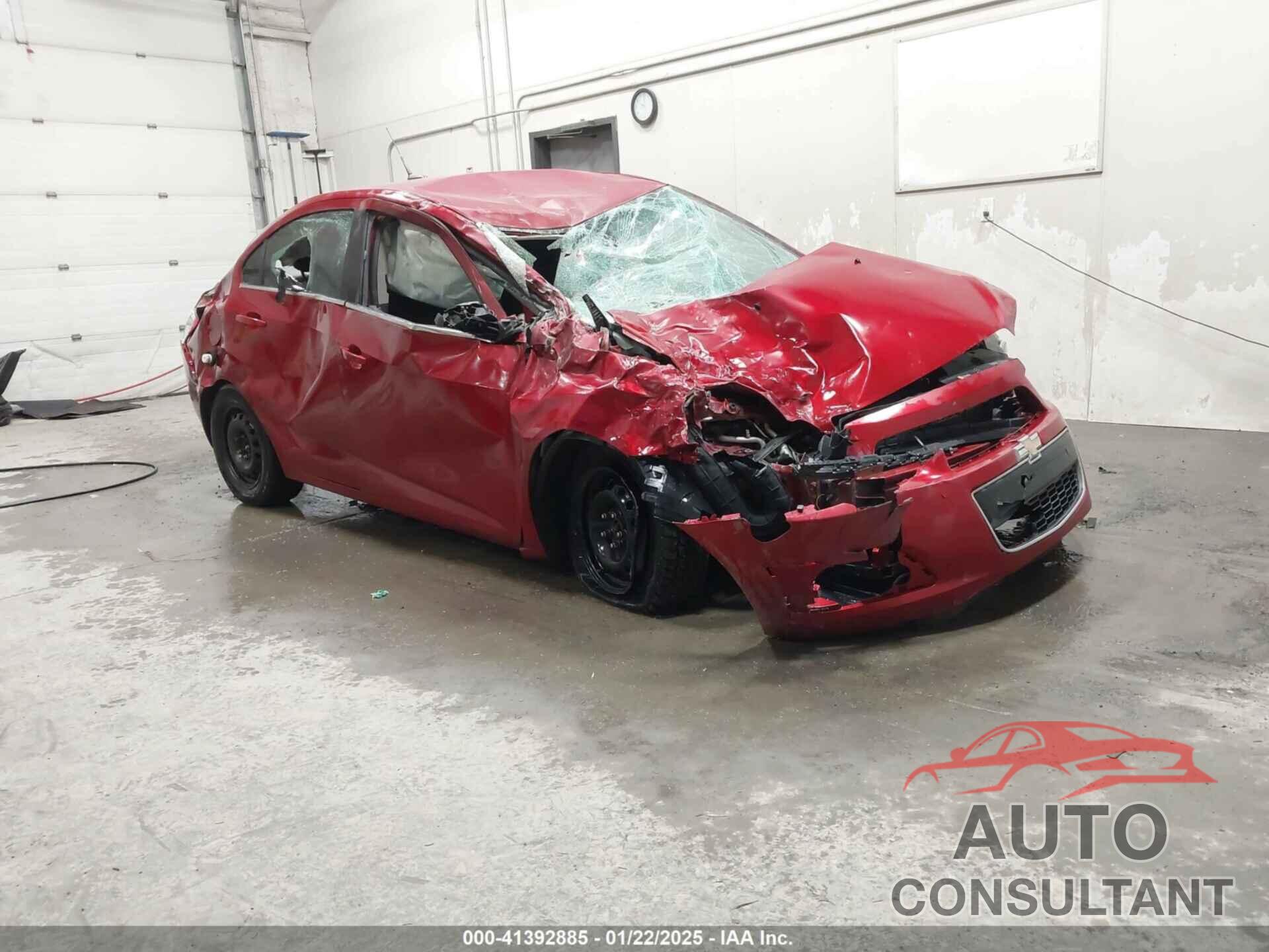 CHEVROLET SONIC 2014 - 1G1JC5SH2E4155489