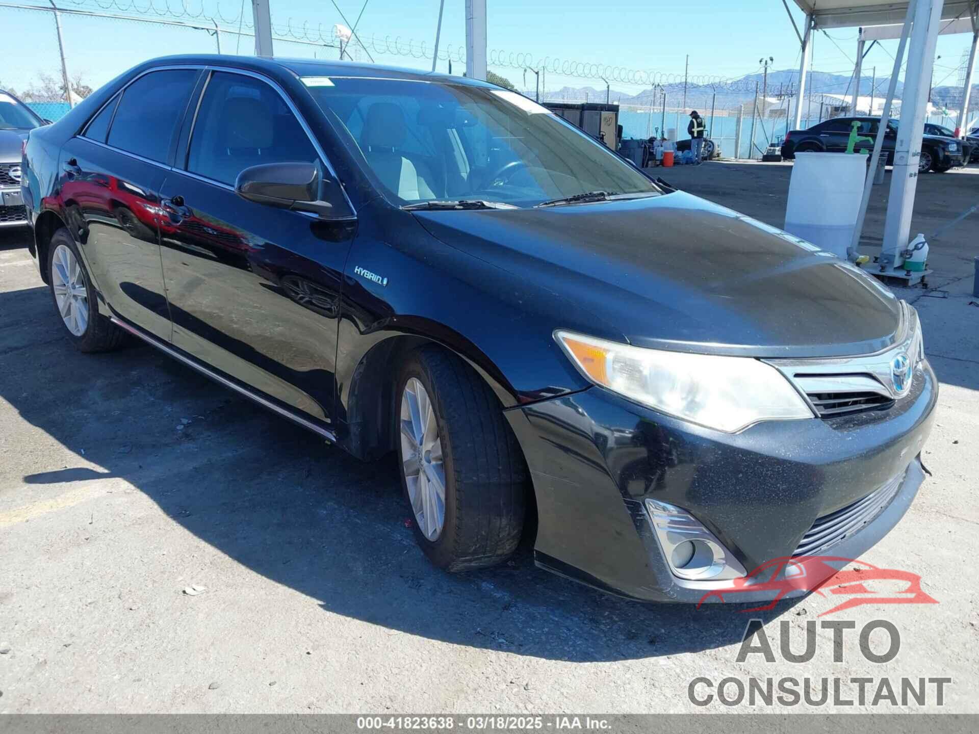 TOYOTA CAMRY HYBRID 2014 - 4T1BD1FK1EU127878