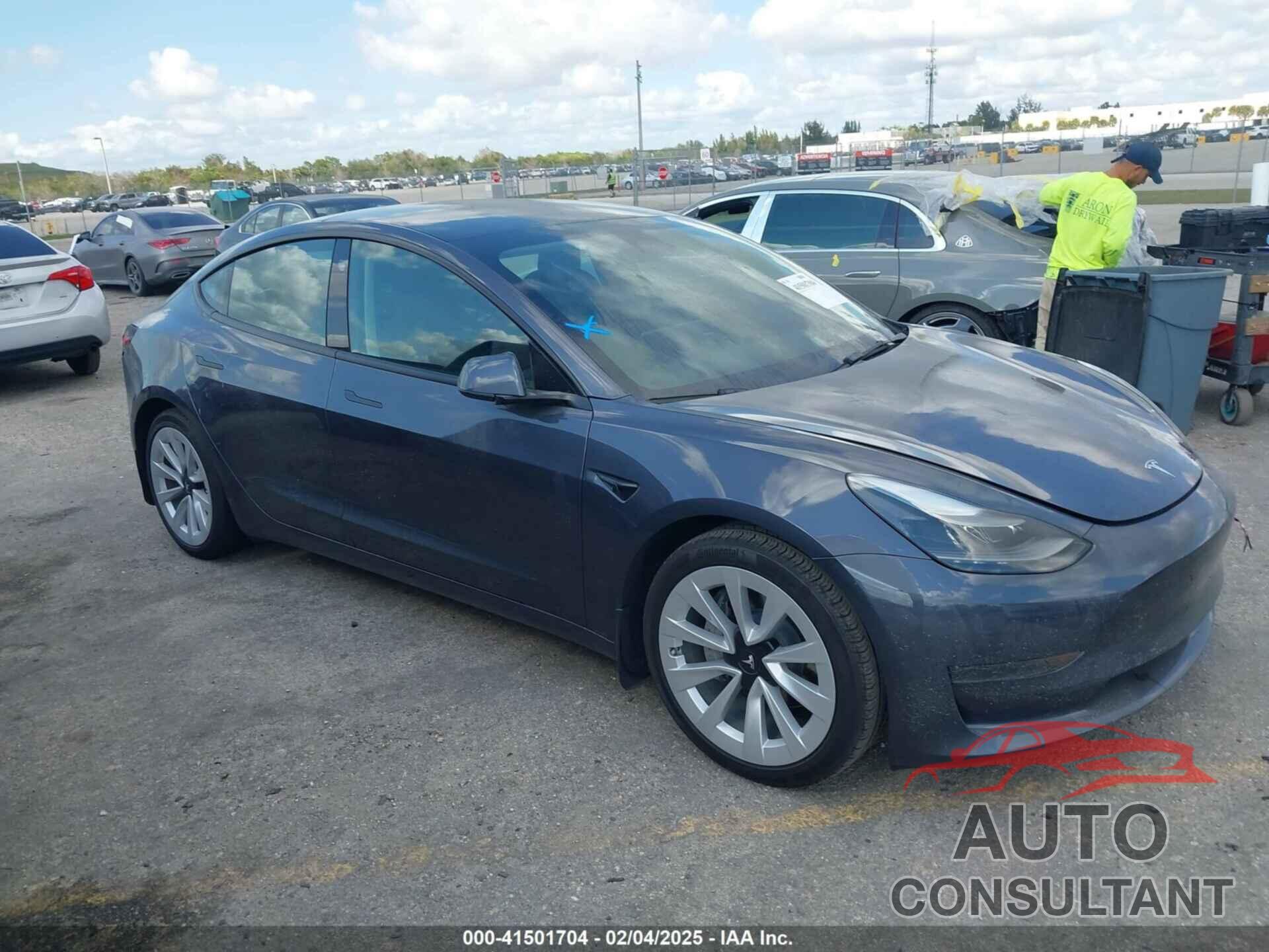 TESLA MODEL 3 2023 - 5YJ3E1EA2PF423017