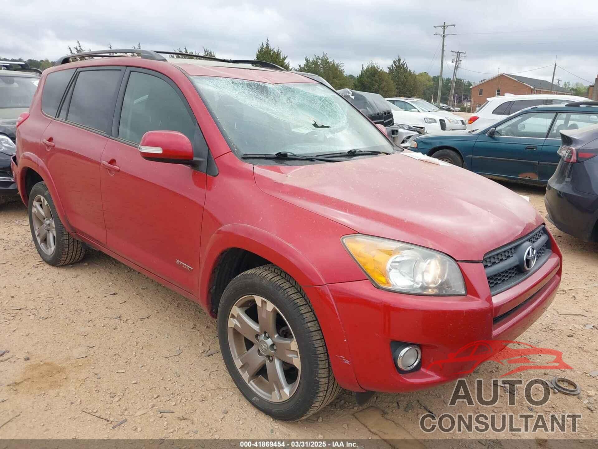 TOYOTA RAV4 2011 - JTMRF4DV1B5040483