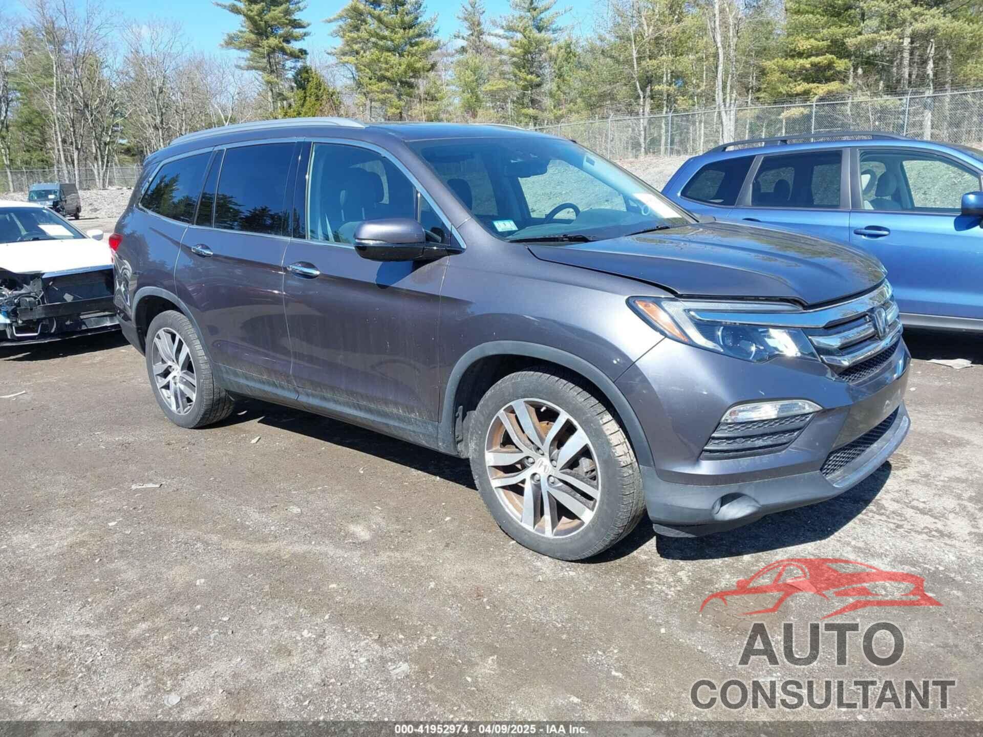 HONDA PILOT 2016 - 5FNYF6H03GB117527