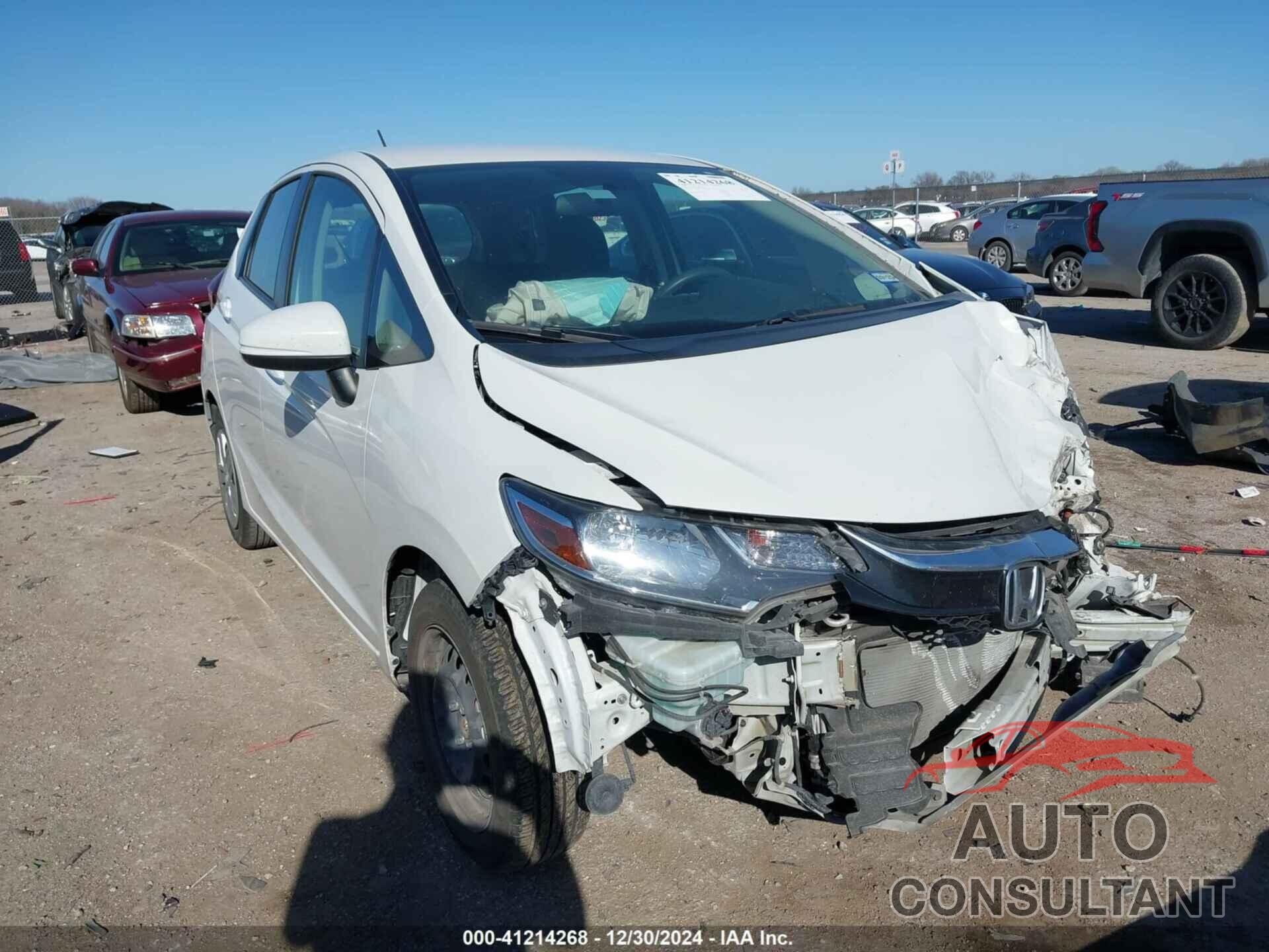 HONDA FIT 2019 - 3HGGK5H46KM740618