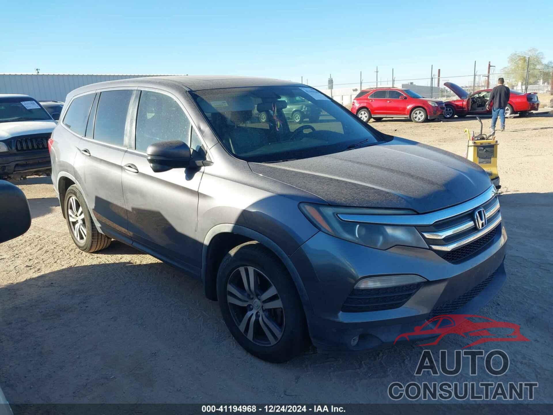 HONDA PILOT 2017 - 5FNYF5H52HB023257