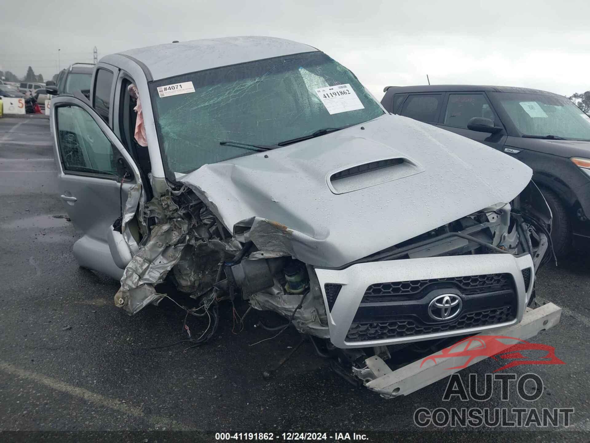 TOYOTA TACOMA 2011 - 3TMJU4GN4BM110888