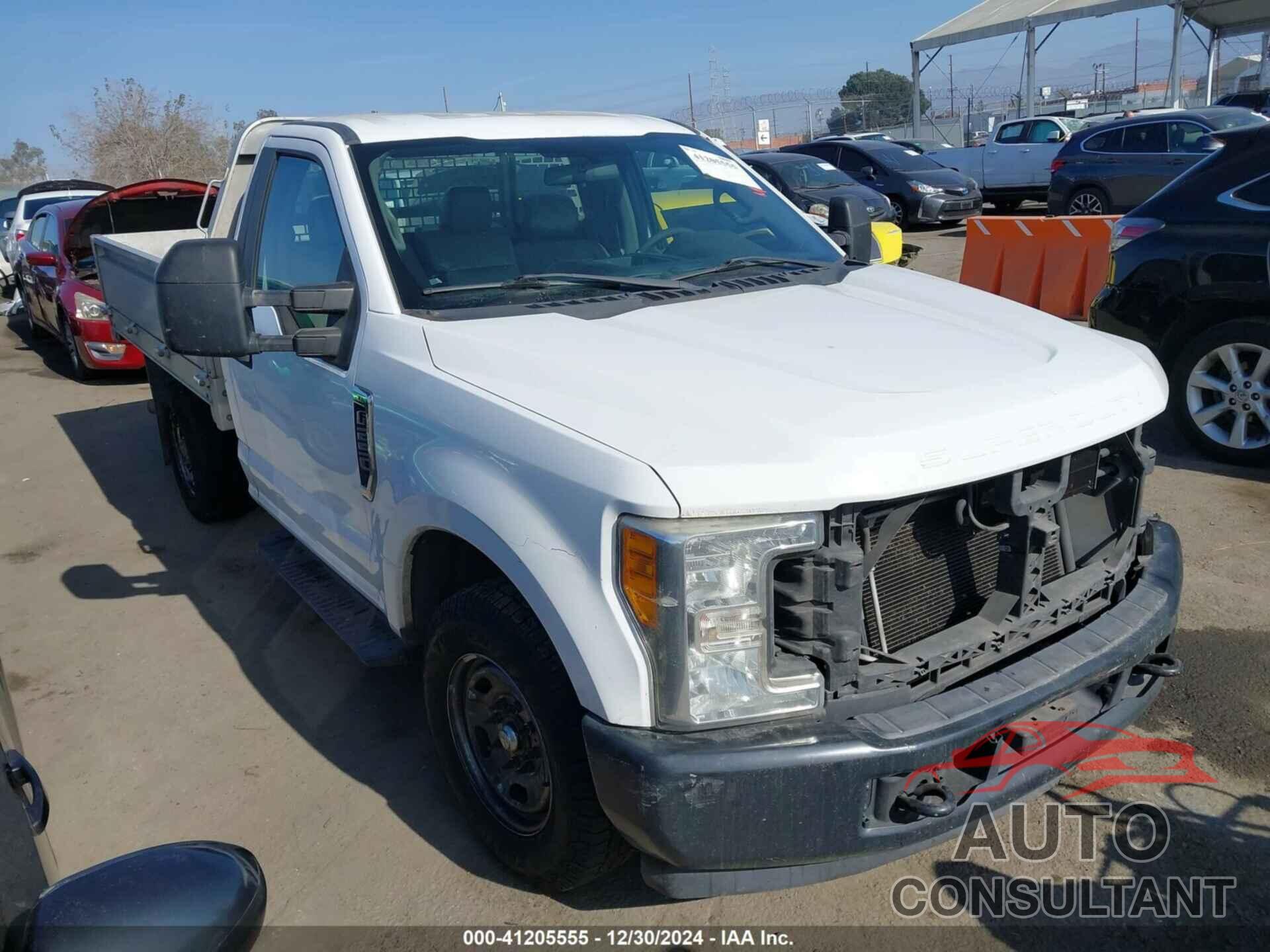 FORD F-250 2017 - 1FDBF2A61HEC86652