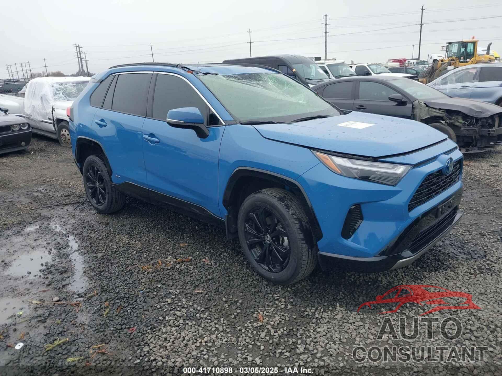 TOYOTA RAV4 HYBRID 2024 - JTM16RFV3RJ044091