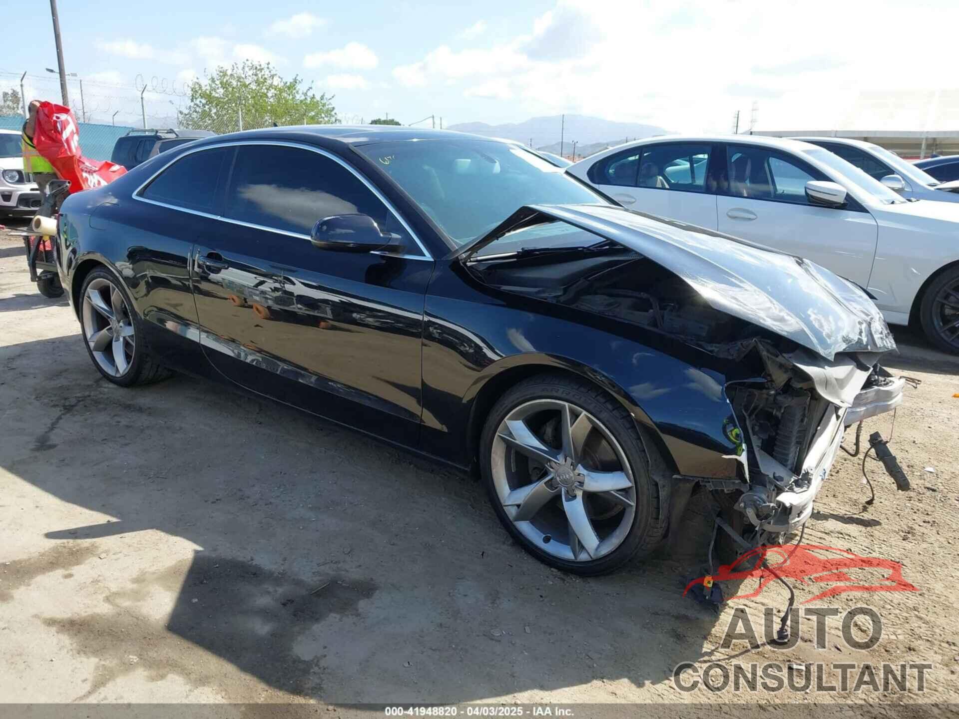 AUDI A5 2012 - WAULFAFR2CA016445