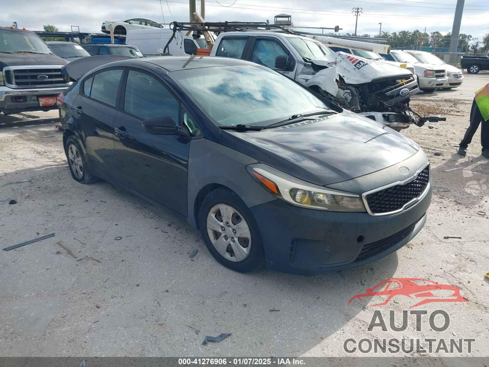 KIA FORTE 2017 - 3KPFK4A73HE160576