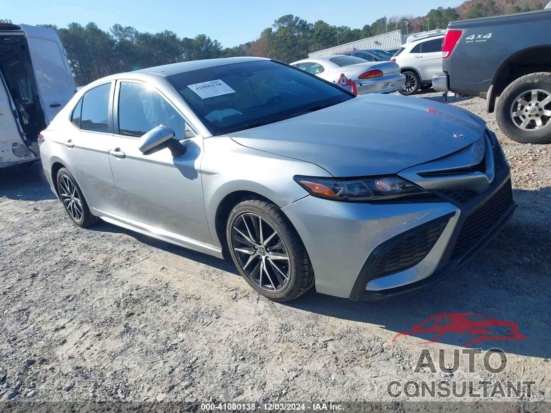 TOYOTA CAMRY 2021 - 4T1G11AK1MU489794